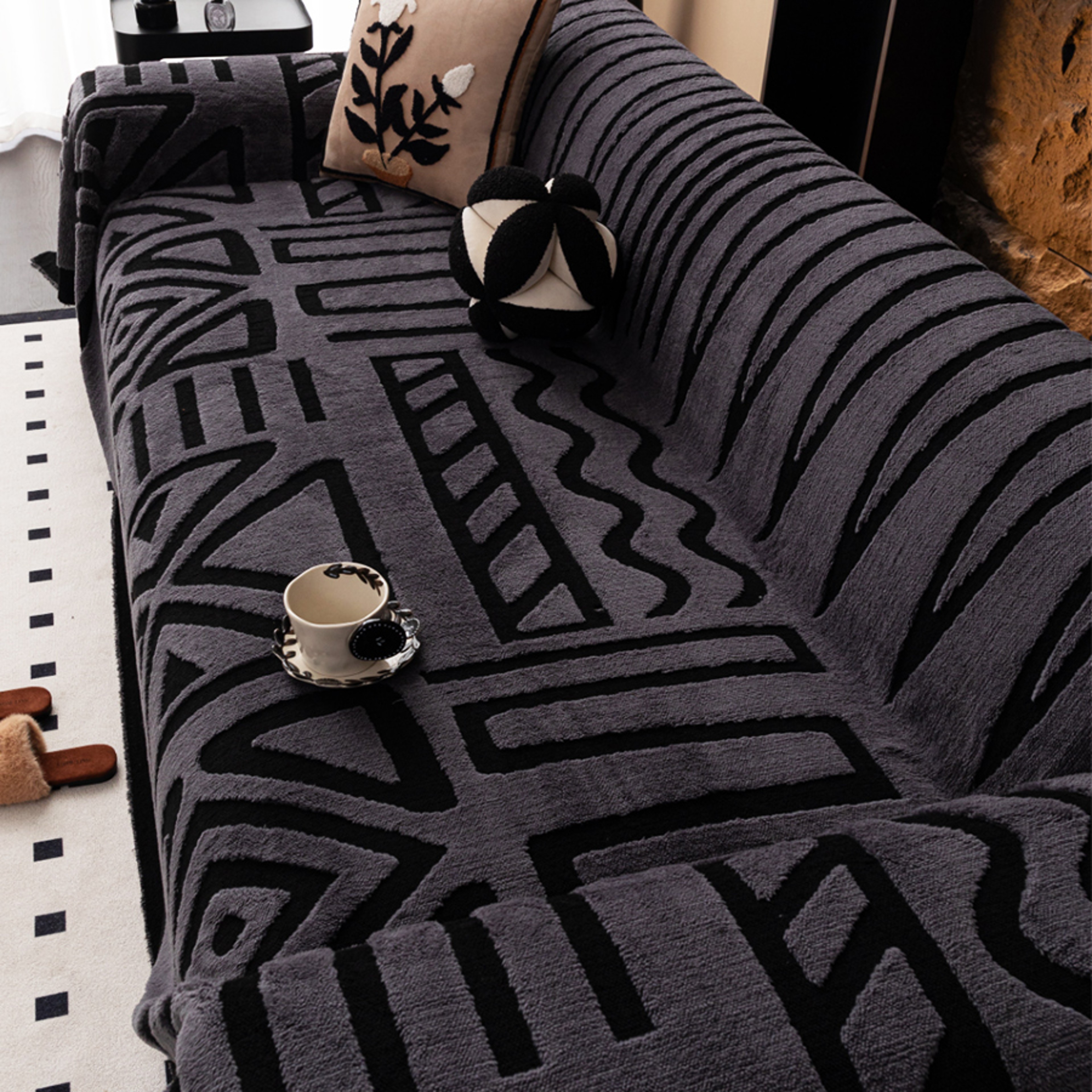 Vintage Interlaced Comfortable Sofa Blanket Bohemian Style Protector For PetFriendly Homes With Ant 0