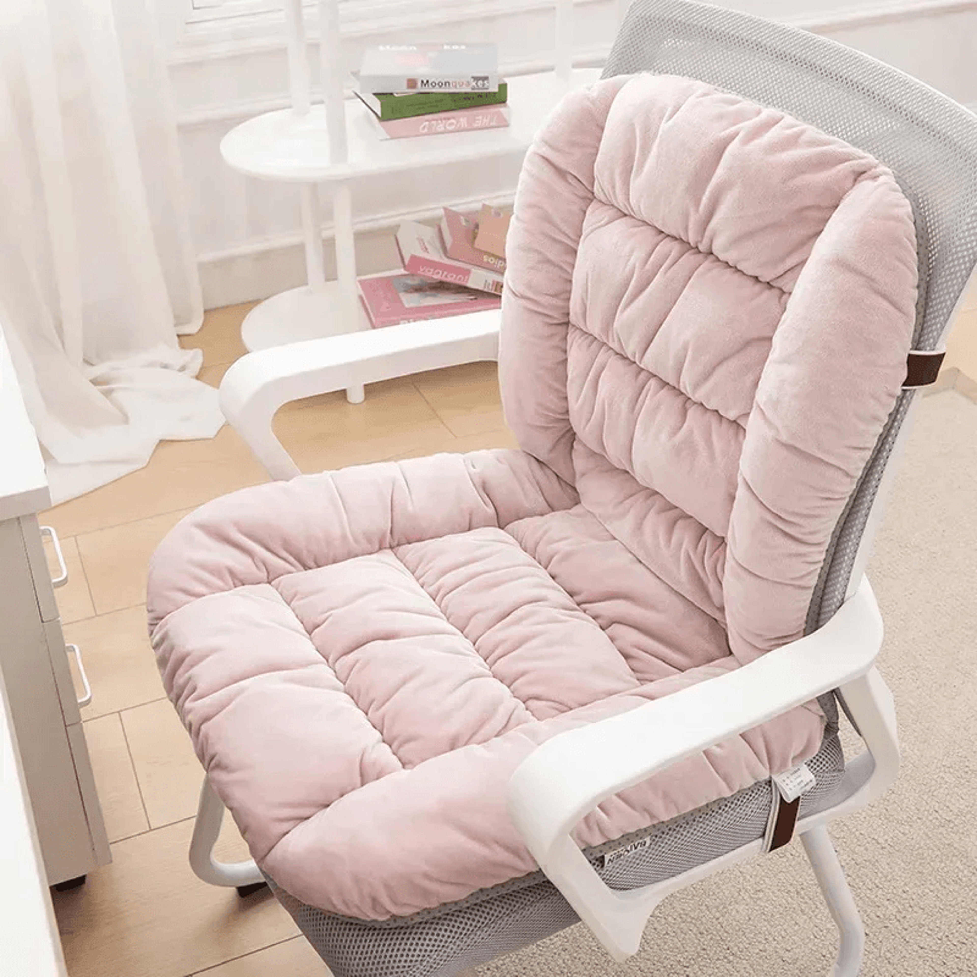 Dual heating zones for seat and back