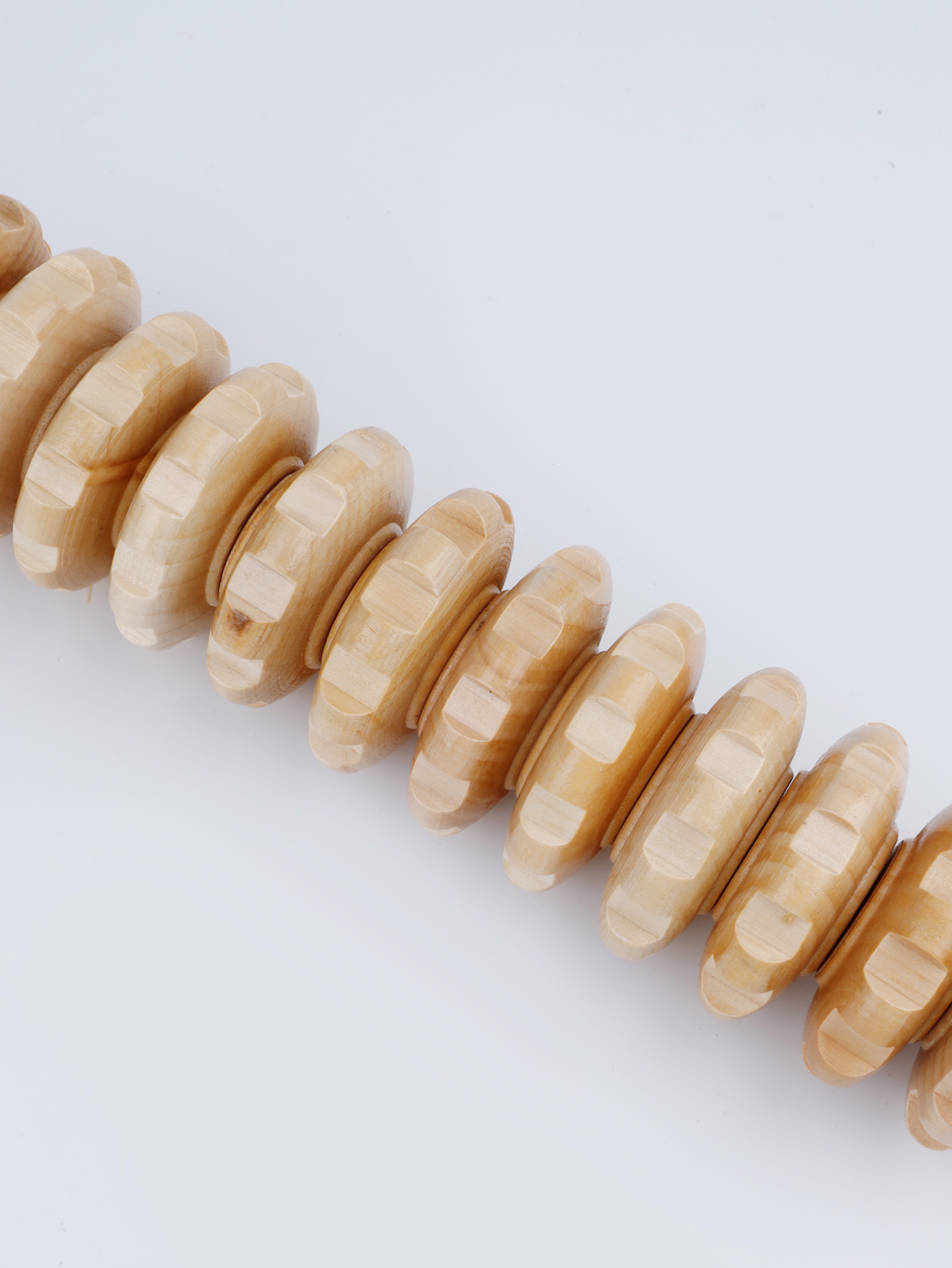 Wood Therapy Roller Massager For Cellulite Slimming And Body Contouring 4