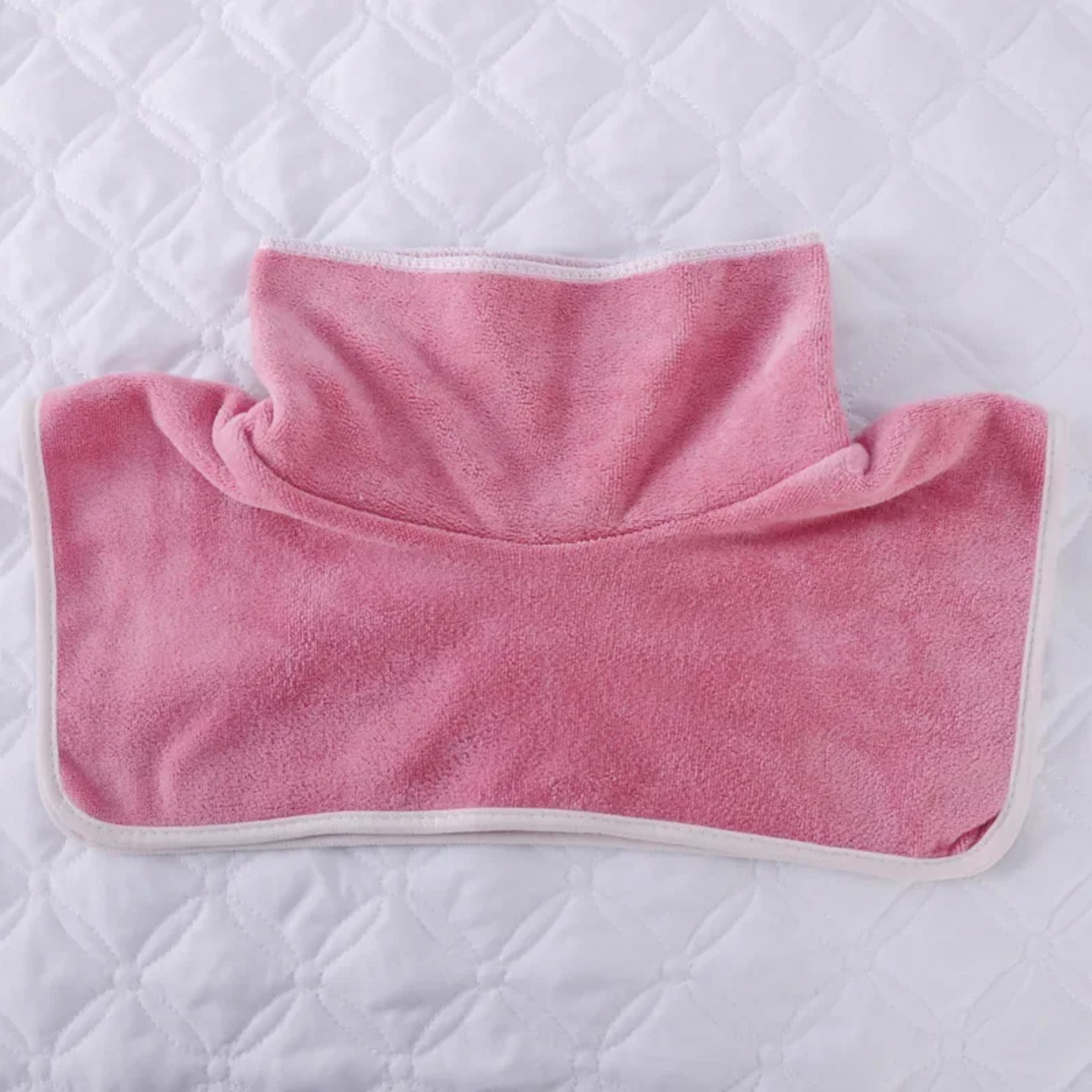 SPA Massage Bedspread Towel, Velvet Thickened Beauty Massage Table, Face Towel with Breath Hole – view 5
