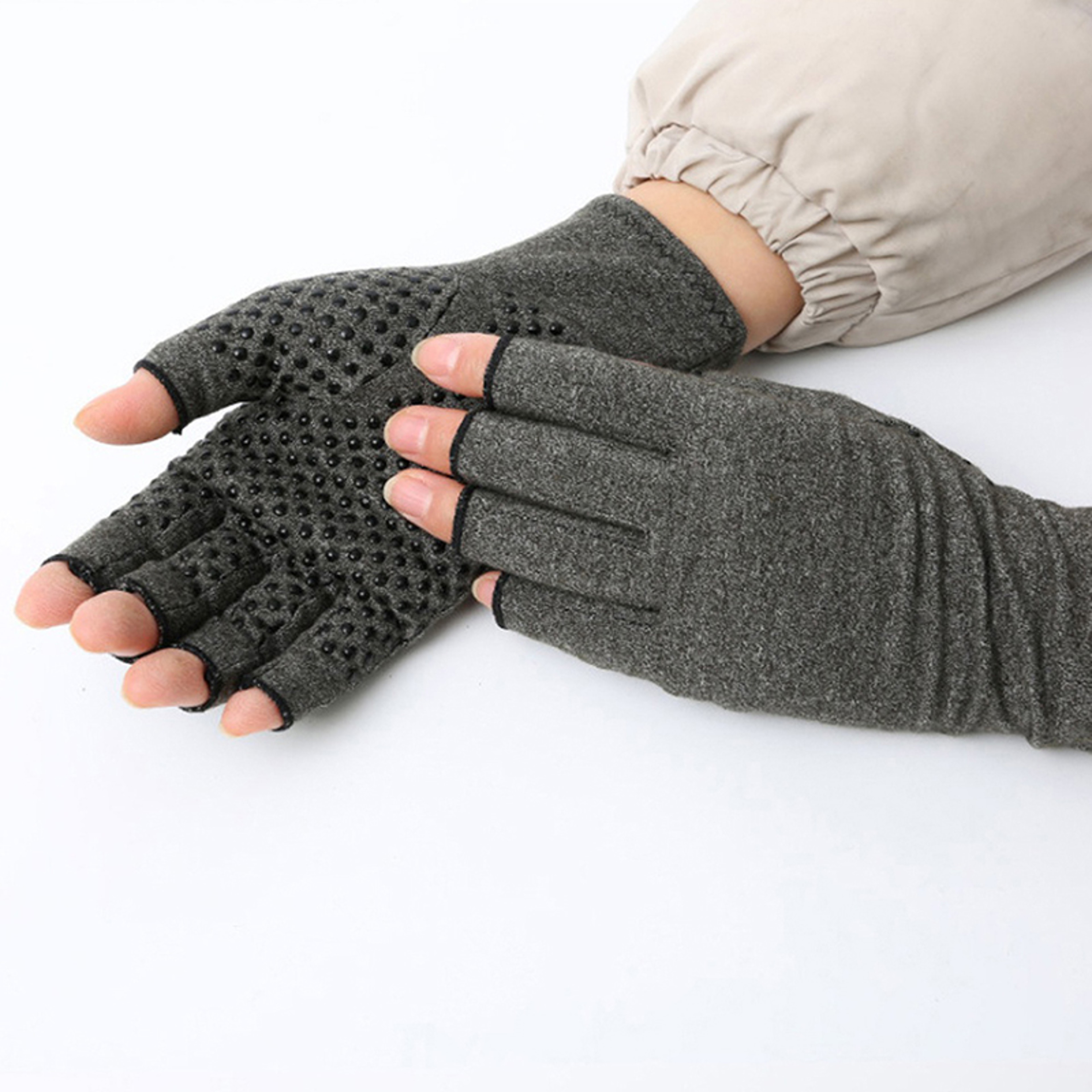 Compression Gloves Grey Half Finger Design Relieve Arthritis Pain Instantly With AntiSlip Pressure  5
