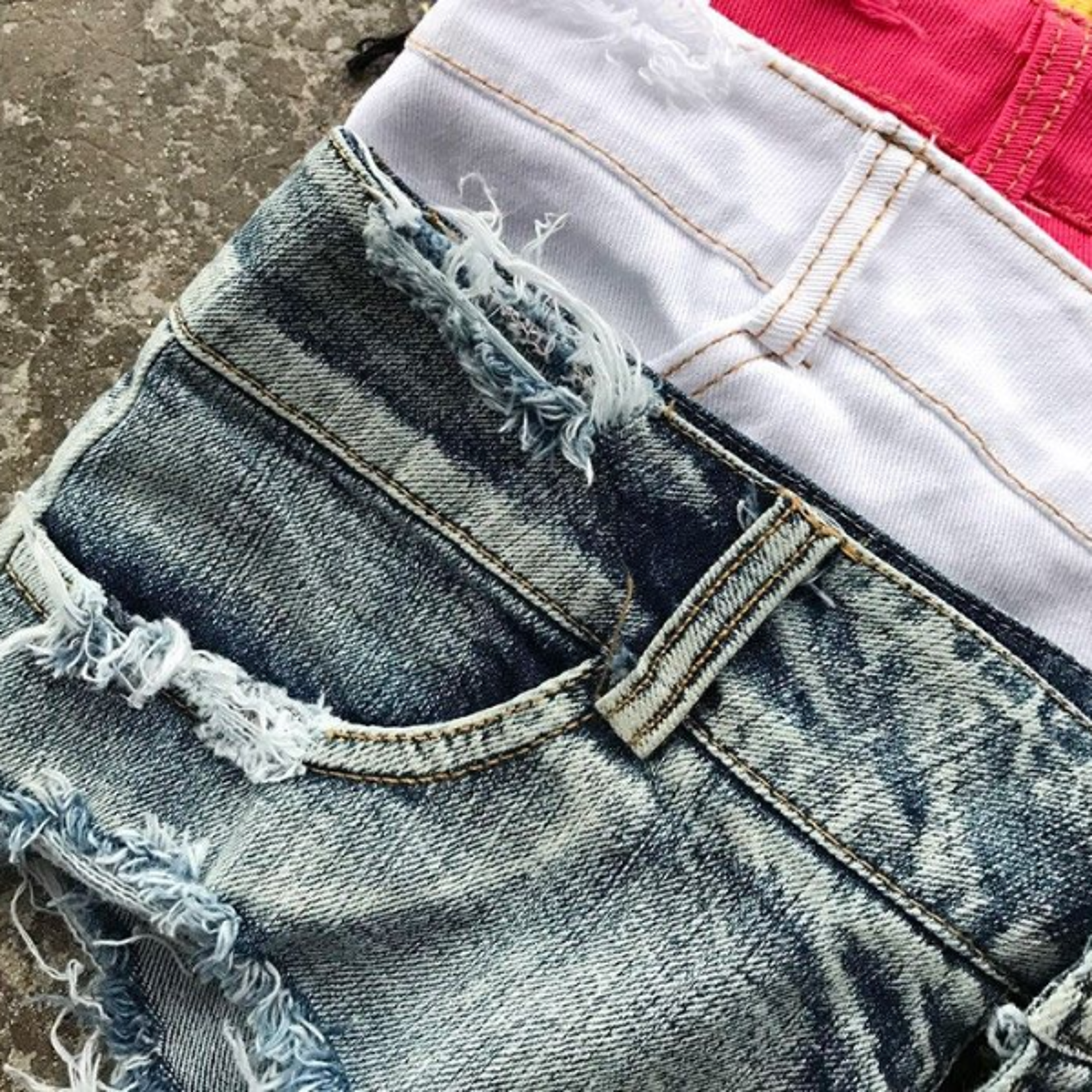 Sexy Super Low Waist Denim Shorts for Women Nightclub Slim Fit with Broken Holes Design