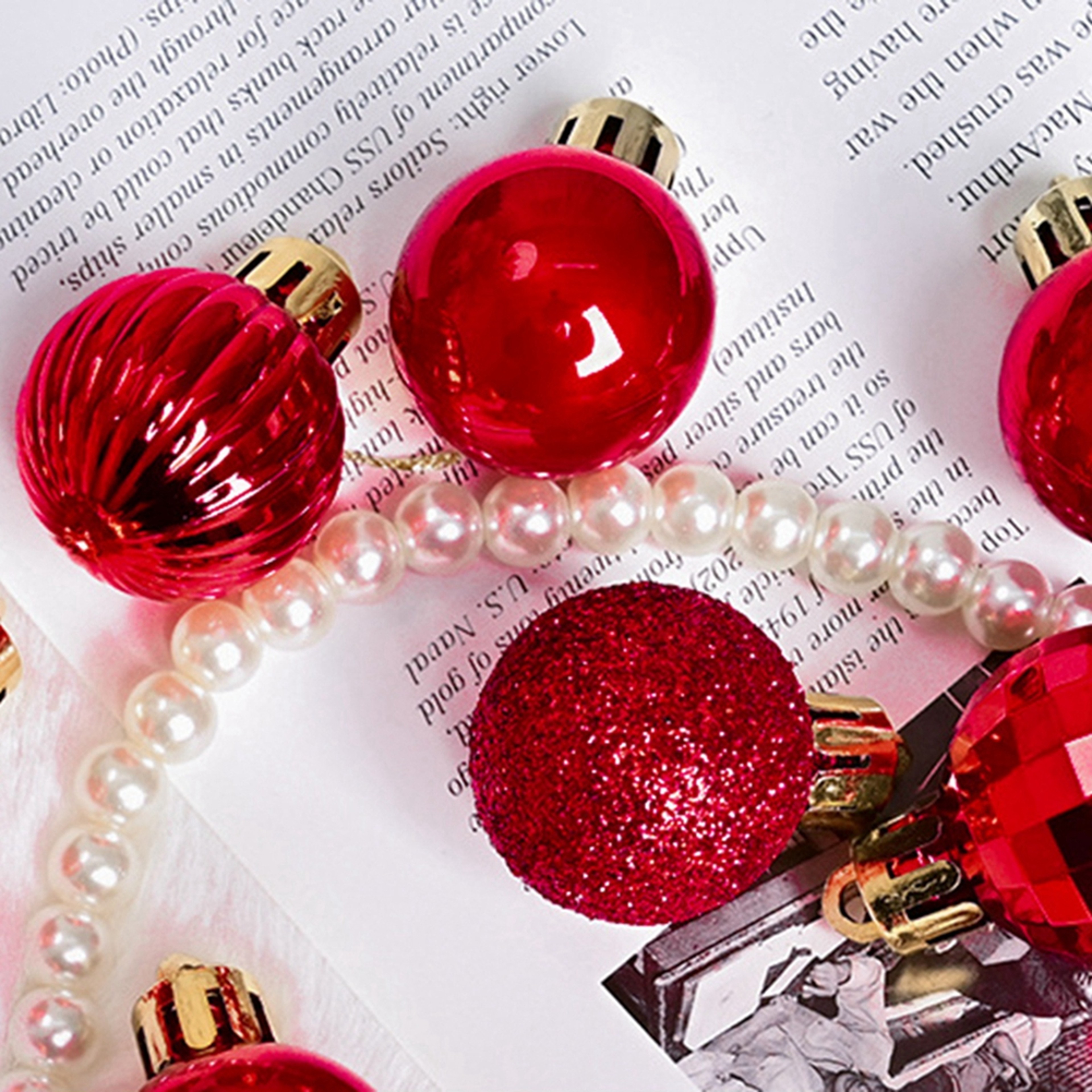 Plating Glossy Decorative Christmas Balls Set Box, Balls Christmas Tree Pendant, Holiday New Year Party Decor – view 2