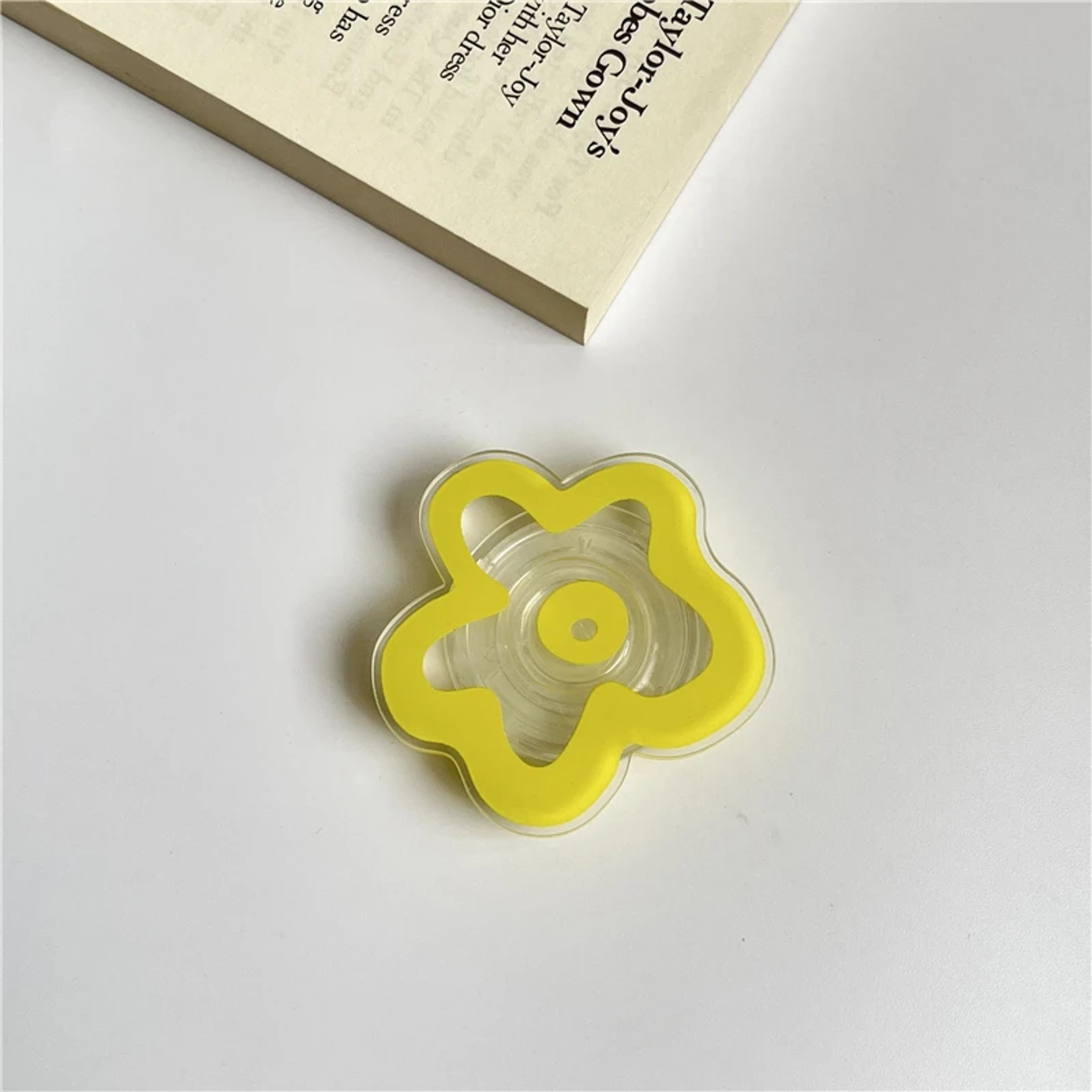 Glossy Flower Phone Grip Stand Foldable Phone Ring Holder 10