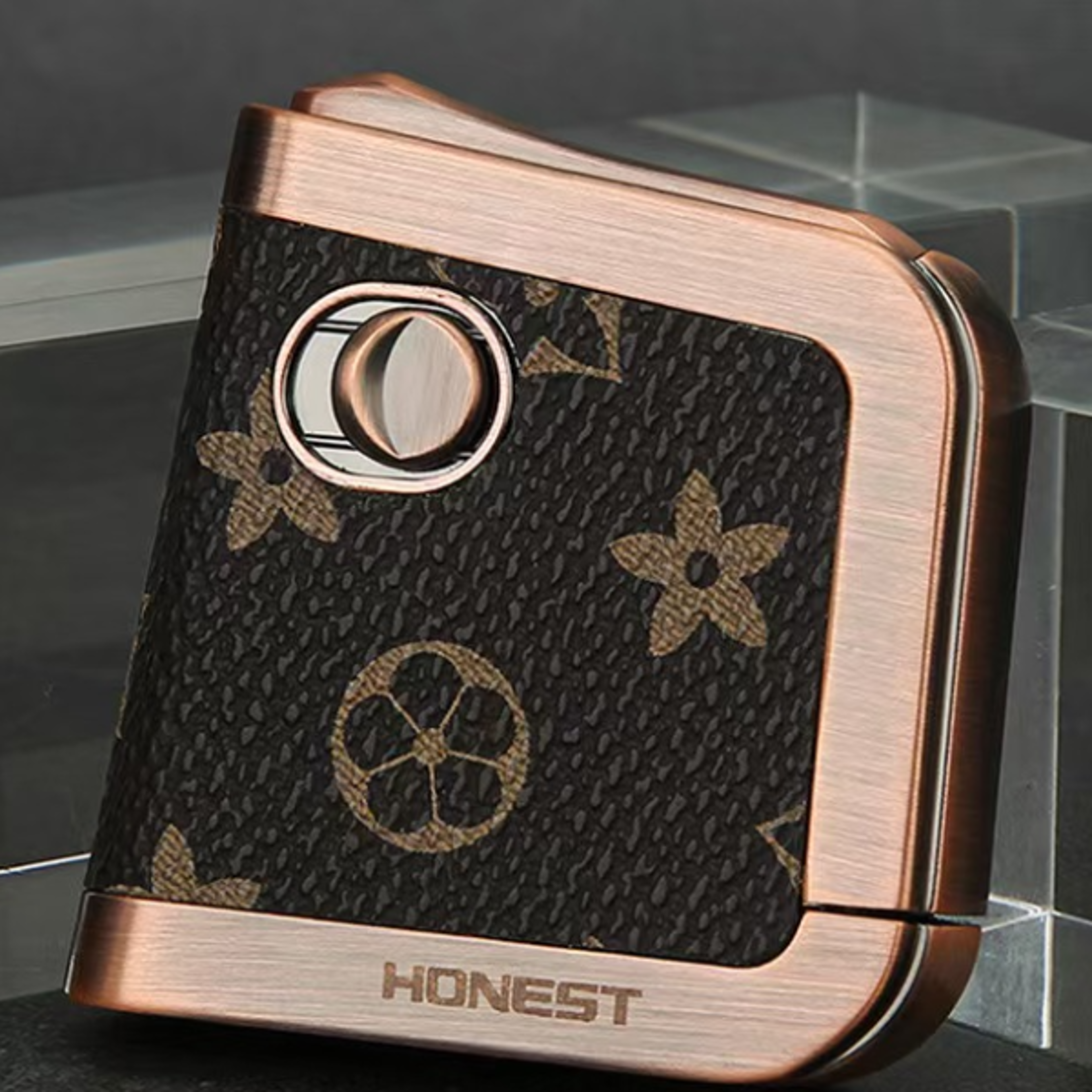 HONEST Lighter Male Windproof Creative Personality Highend Vintage Lighter As A Gift To Boyfriend