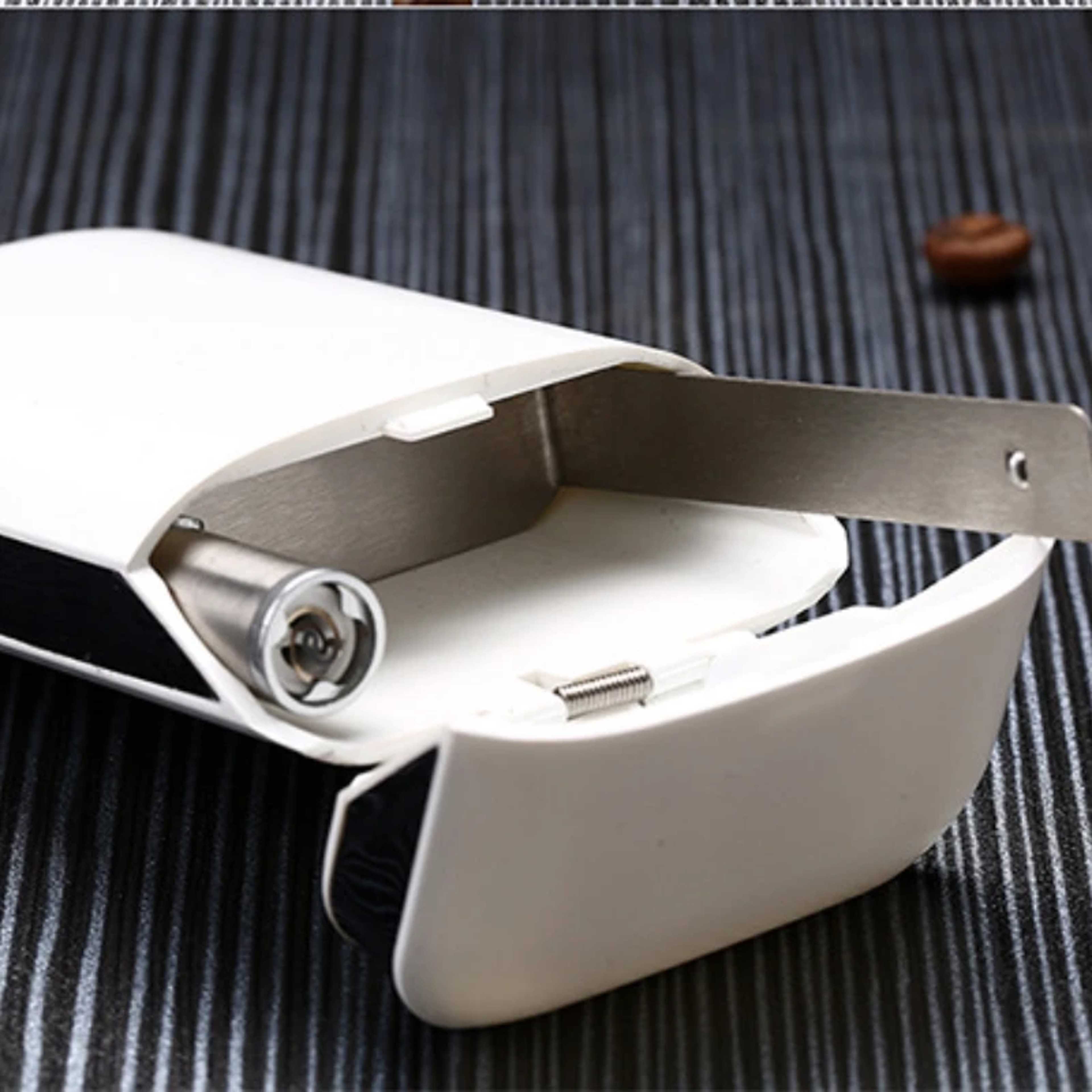 Cigarette Case With Lighter USB Rechargeable Windproof Flameless Holder 3