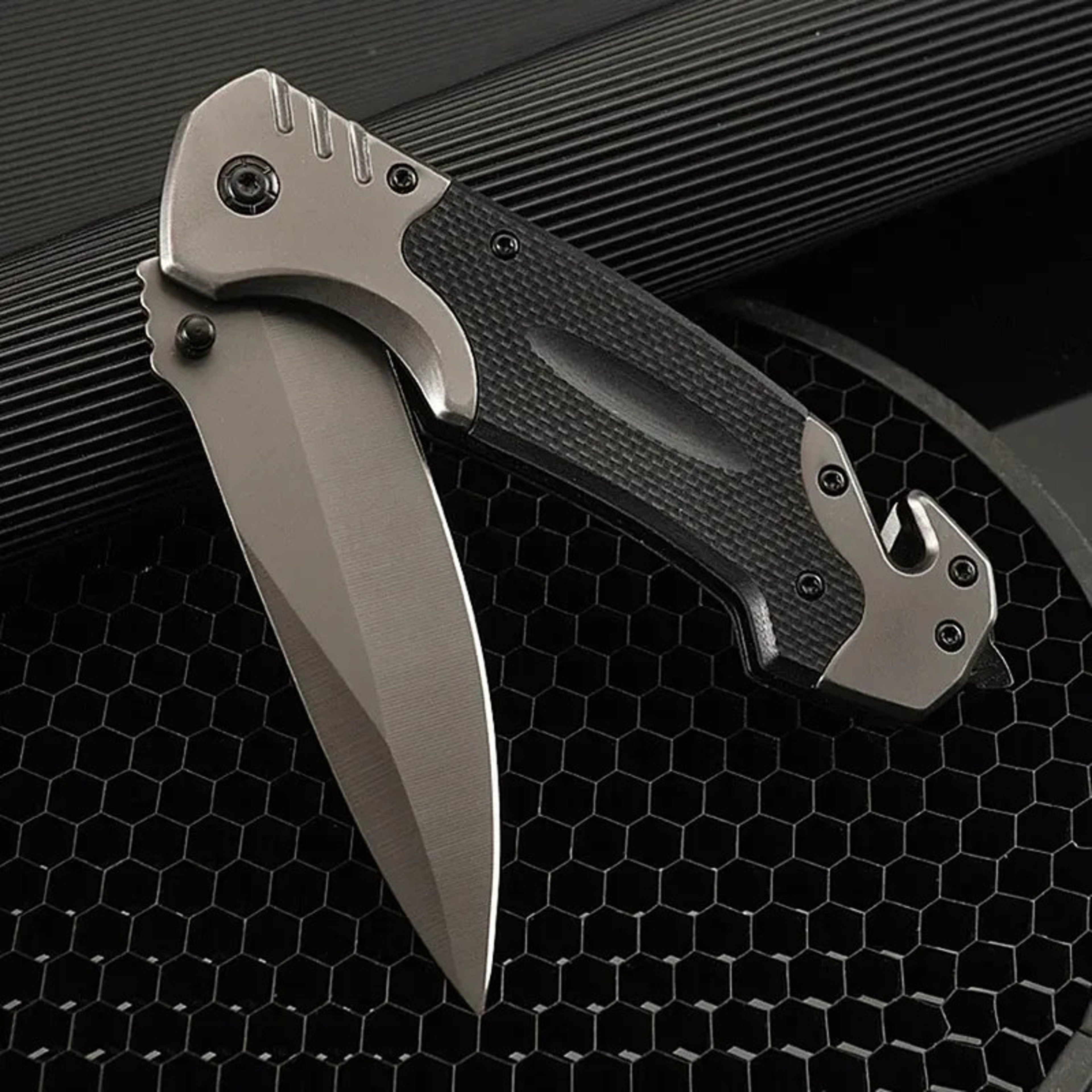 Tactical Camping Pocket Knife & Outdoor Survival Knife Compact Knife with Folding Defense Blade – view 4