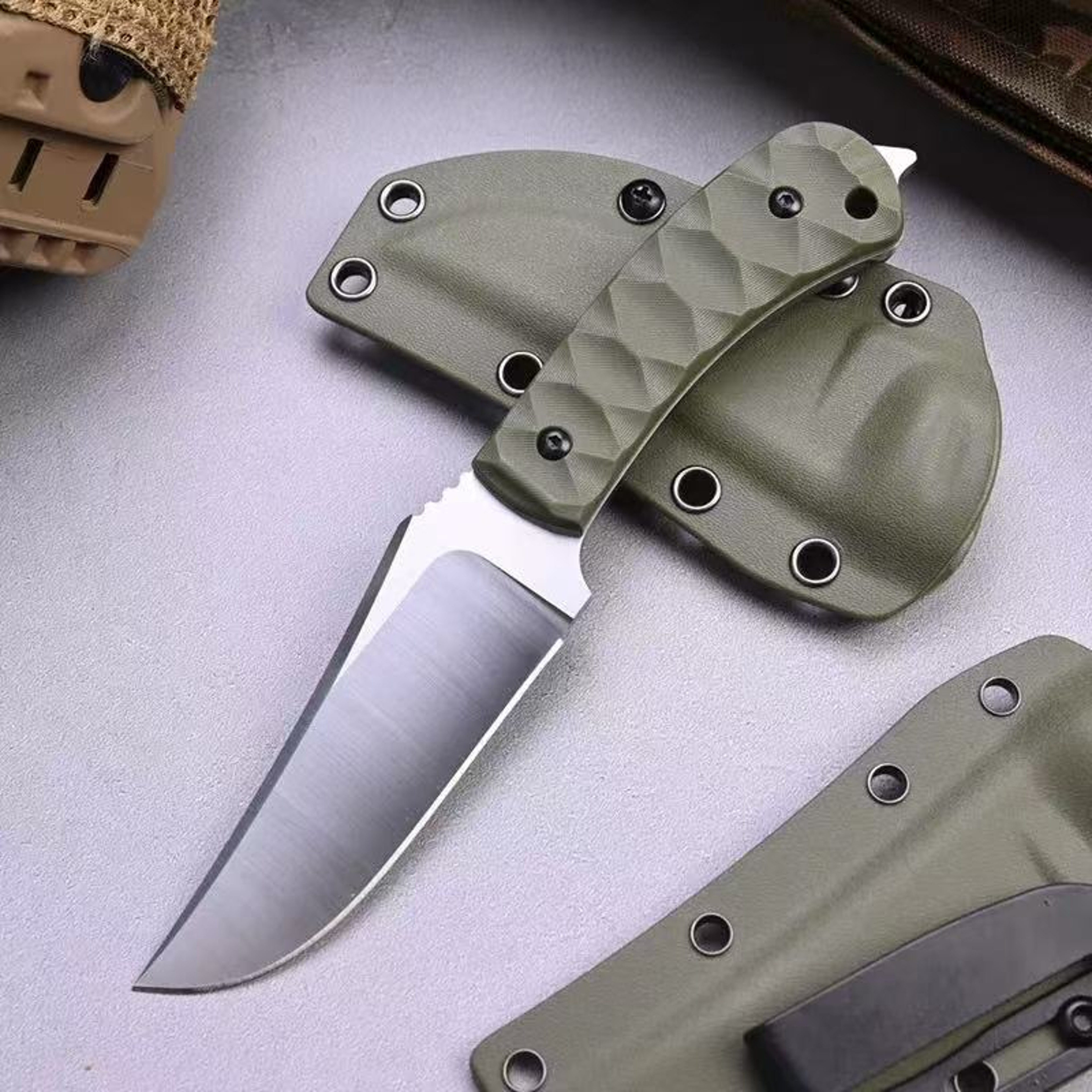Steel Outdoor Survival Knife with Handle & Kydex Sheath for Camping – view 6