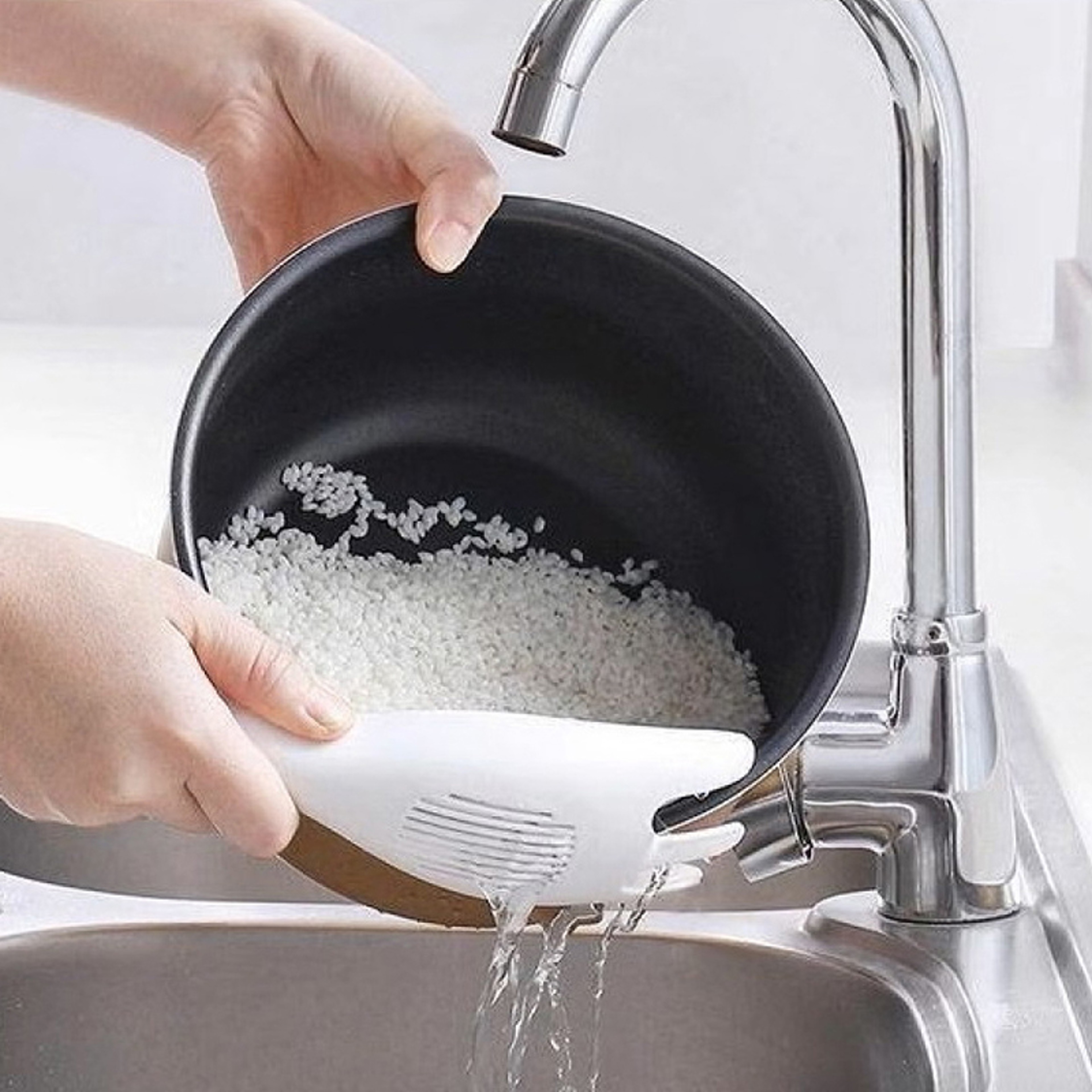 Everyday Rice Washing Tool  Kitchen Colander Strainer Durable Rice Washer Bowl With Handle 1