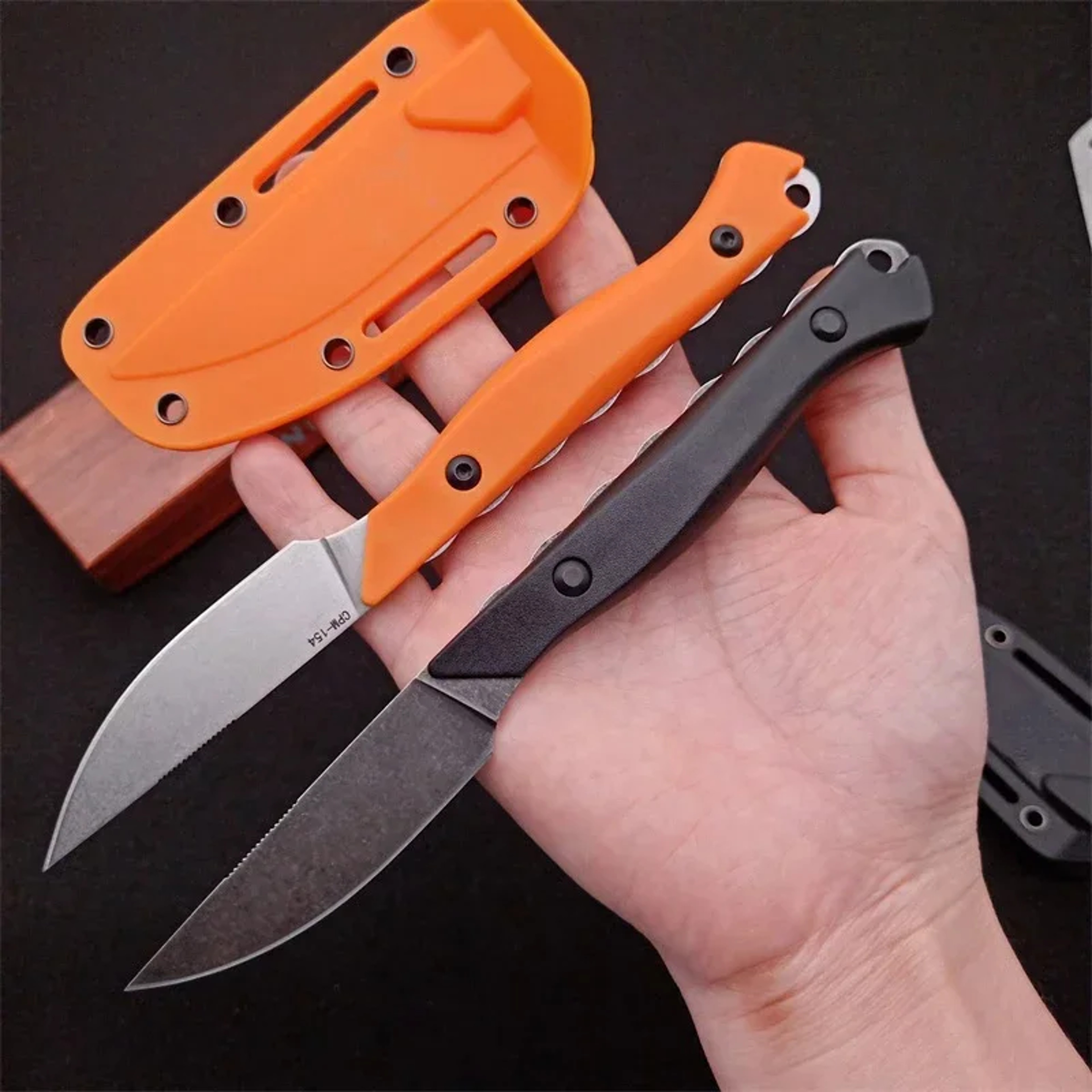 Fixed Blade Knife for Camping and Outdoor Survival – view 1