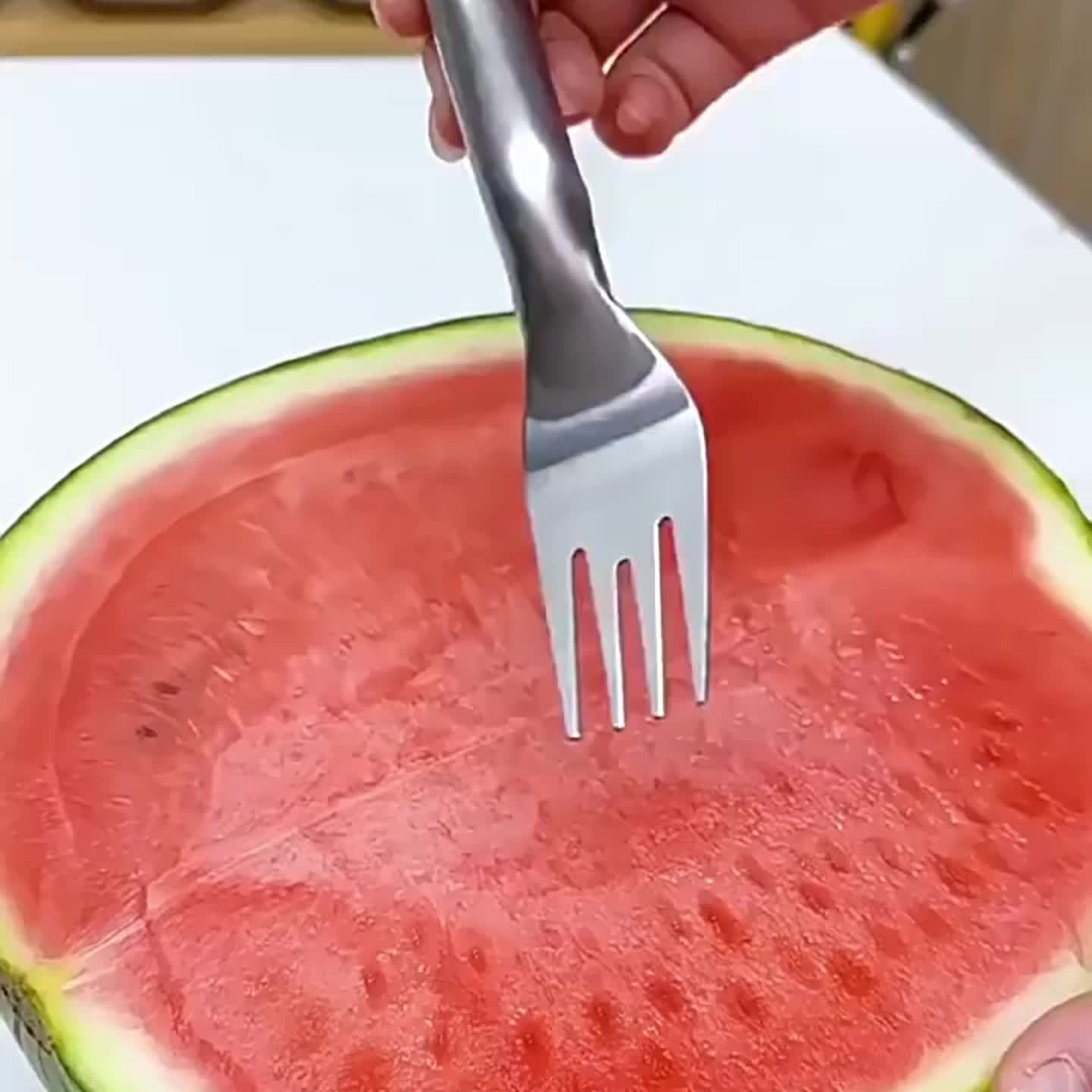 Premium Stainless Fruit  Watermelon Cutter Slicer Fork Tool Effortless Kitchen Fruit Cube Cutter 4
