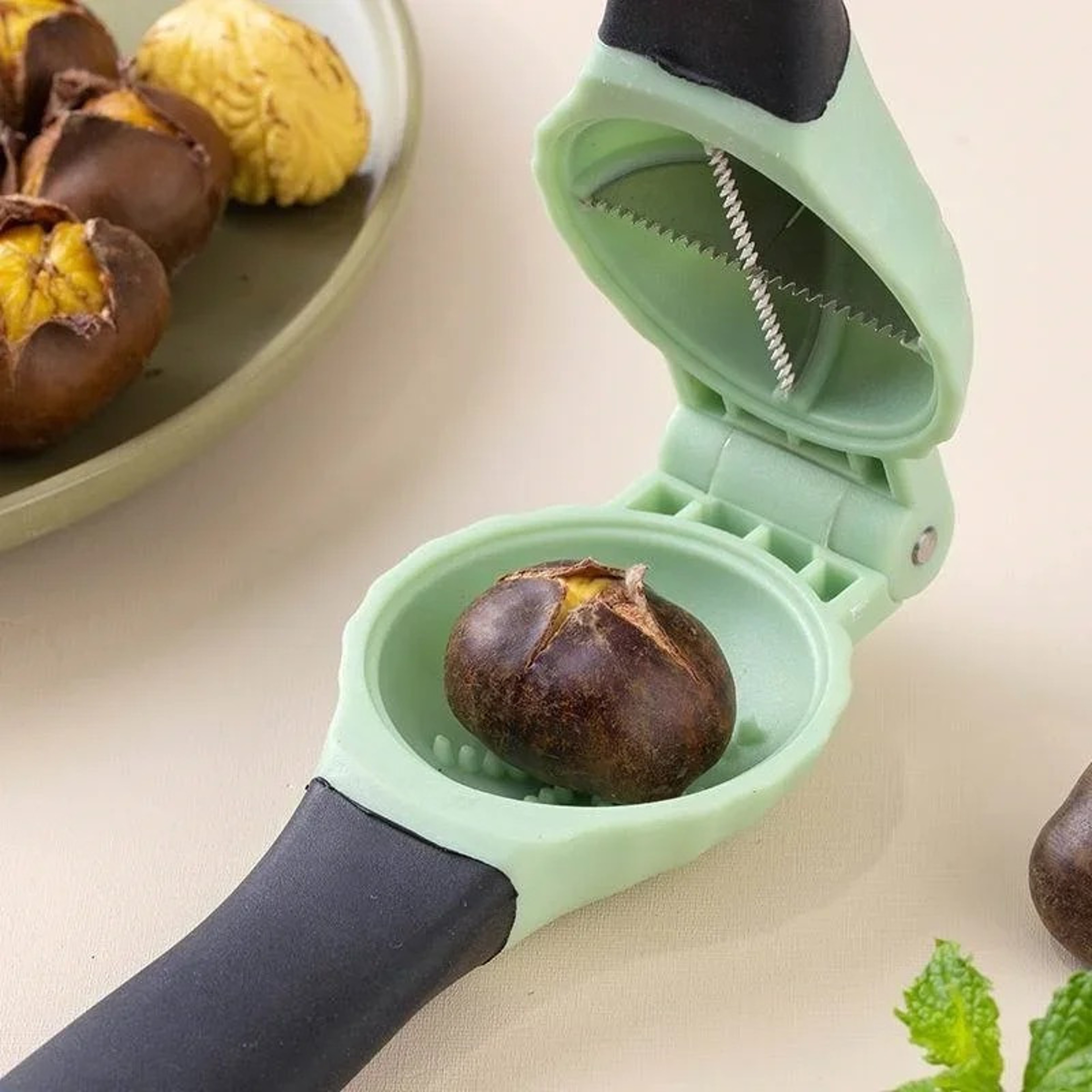 Quick Chestnut Opener Nutcracker Tool with Walnut Cracker Kitchen Pliers – view 2