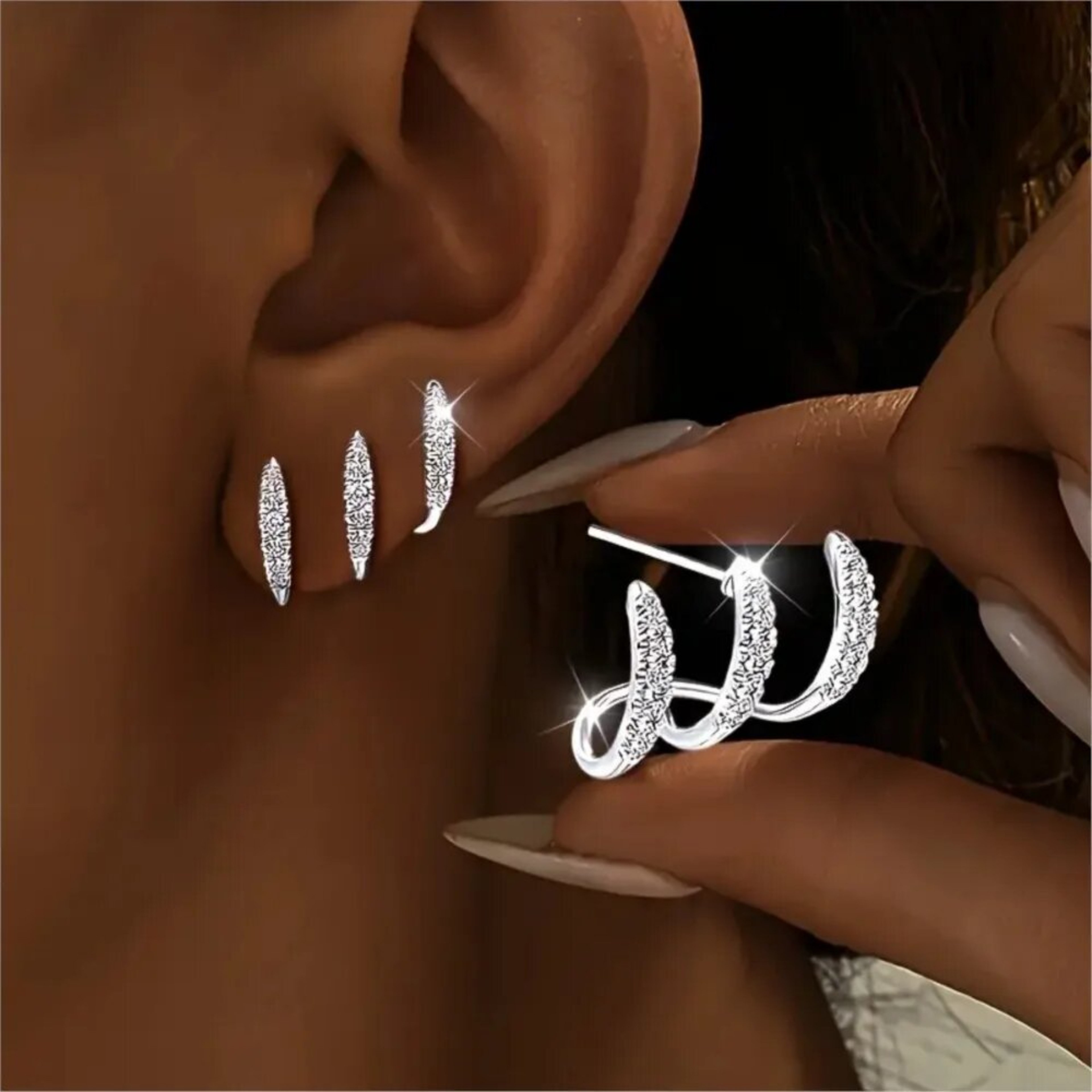 Elegant Rhinestone Three Claw Stud Earrings For Women Luxury Party Fashion Jewelry Gift Set 1