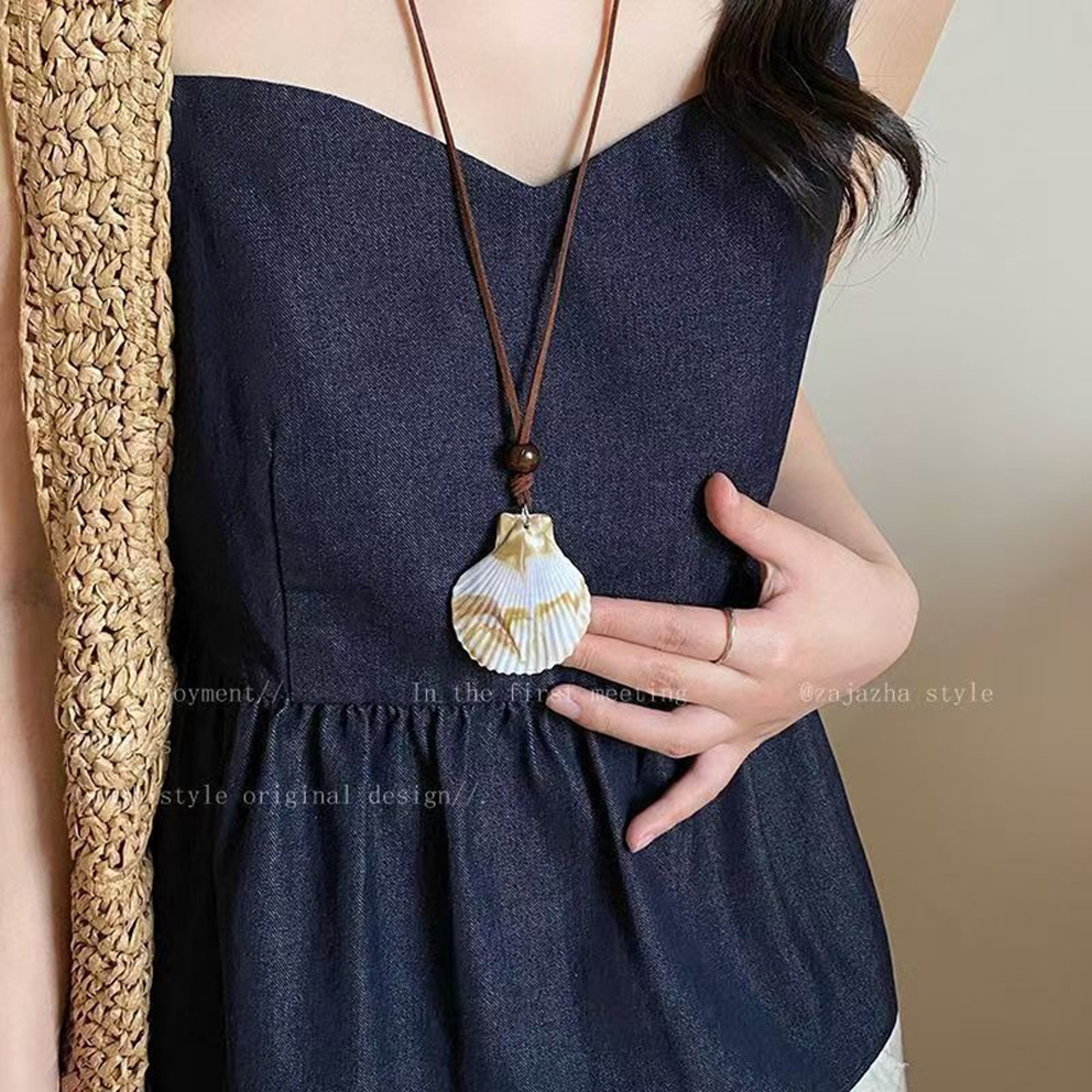 Boho Starfish Shell Conch Pendant Necklace Faux Leather Rope Beach Jewelry for Women – view 4