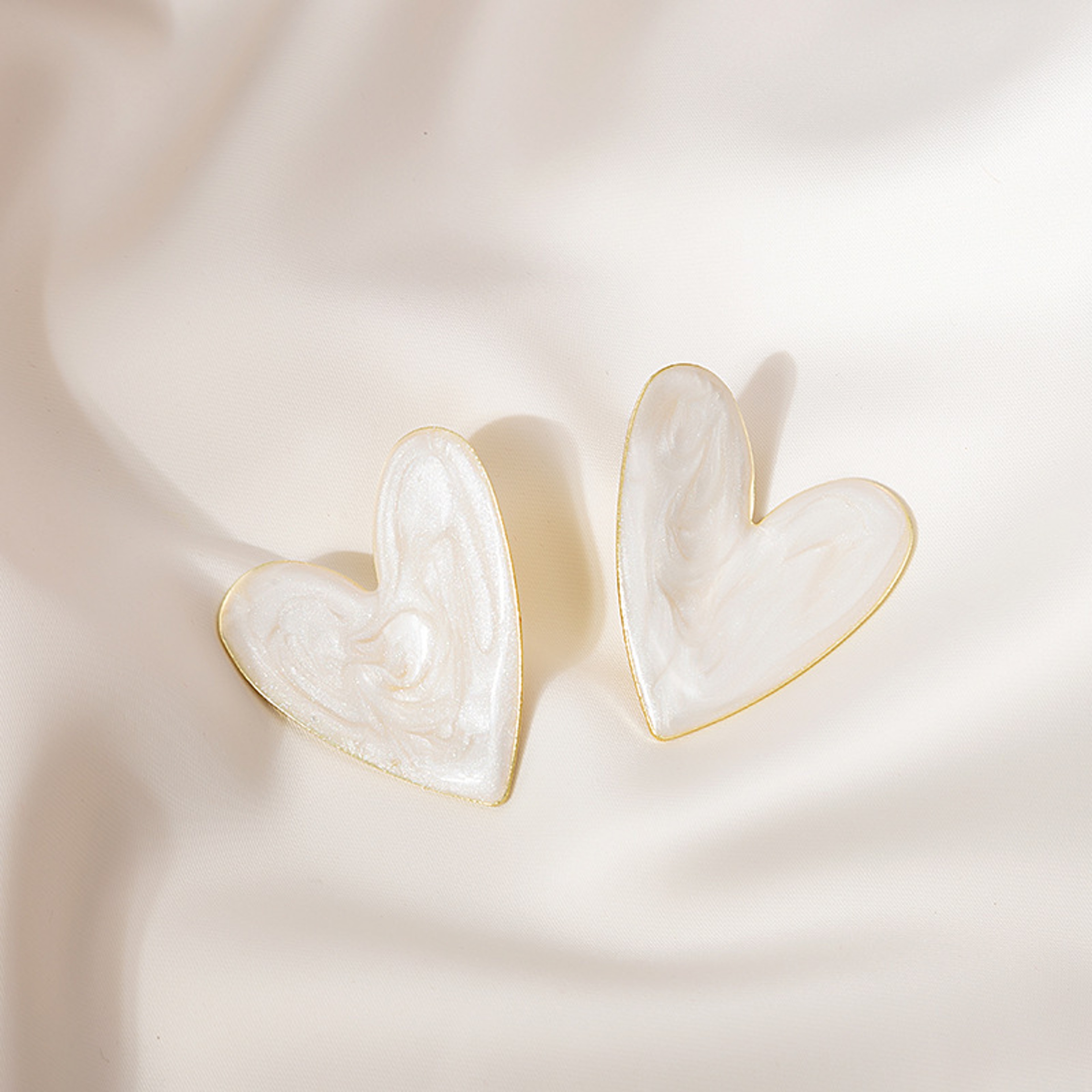 Colorful Heart Stud Earrings Heart Stud Earrings With Graffiti Enamel For Women Party  Everyday Jew 1