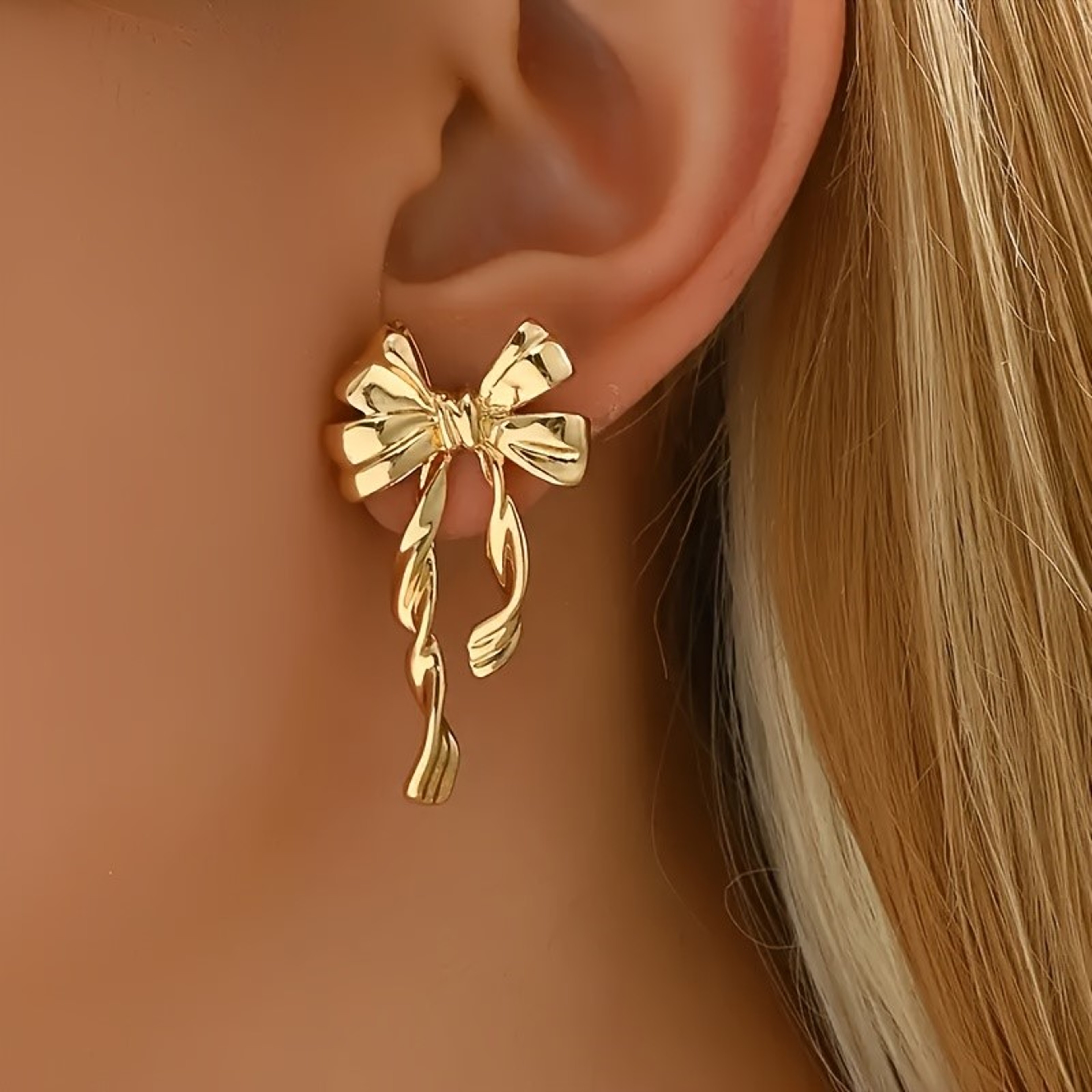 Elegant Gold Bow Earrings Chic Bow Stud Earrings For Women  Minimalist Jewelry Gift 2