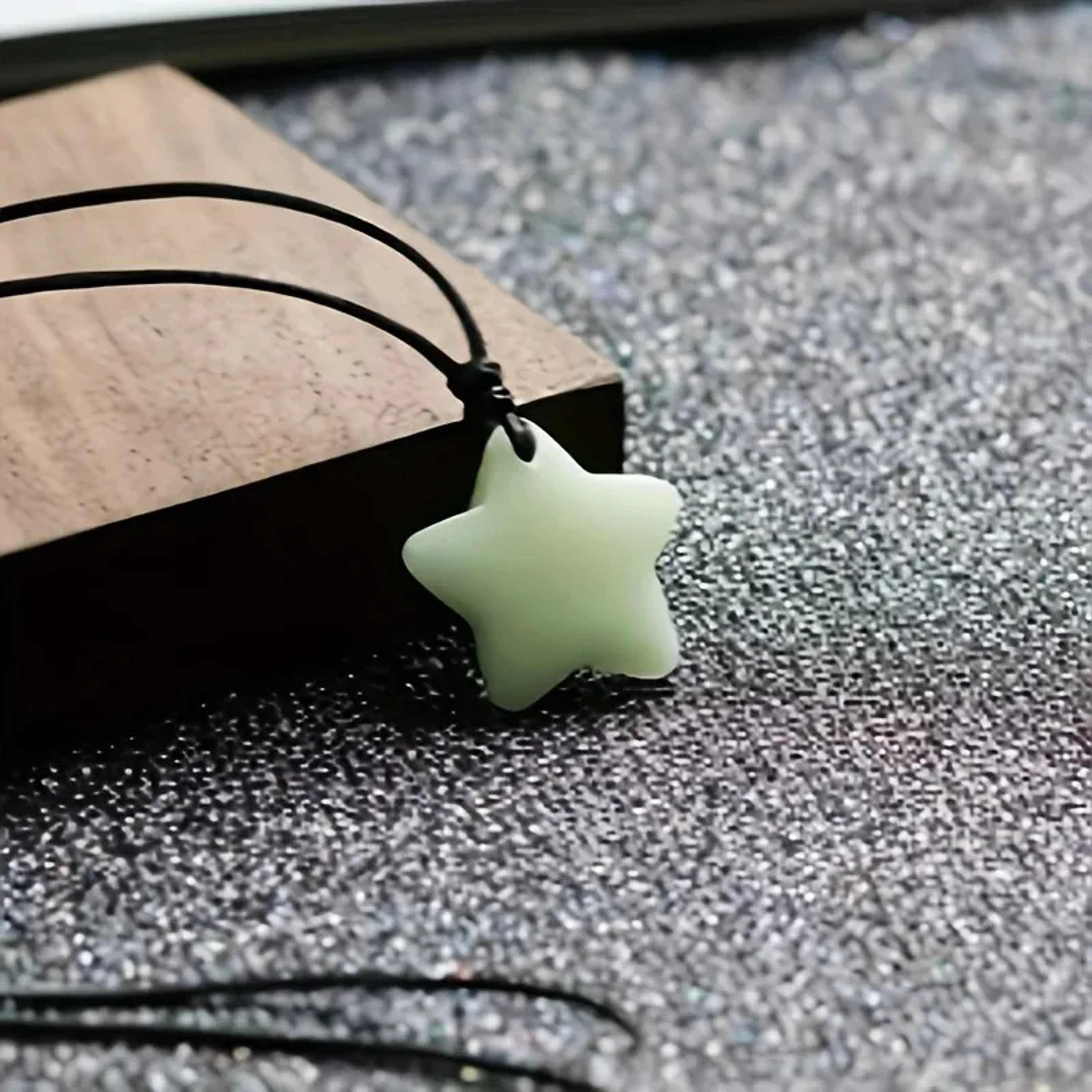 Glow In The Dark Star Pendant Necklace Set With Adjustable Rope Lucky Jade Festival Jewelry 2