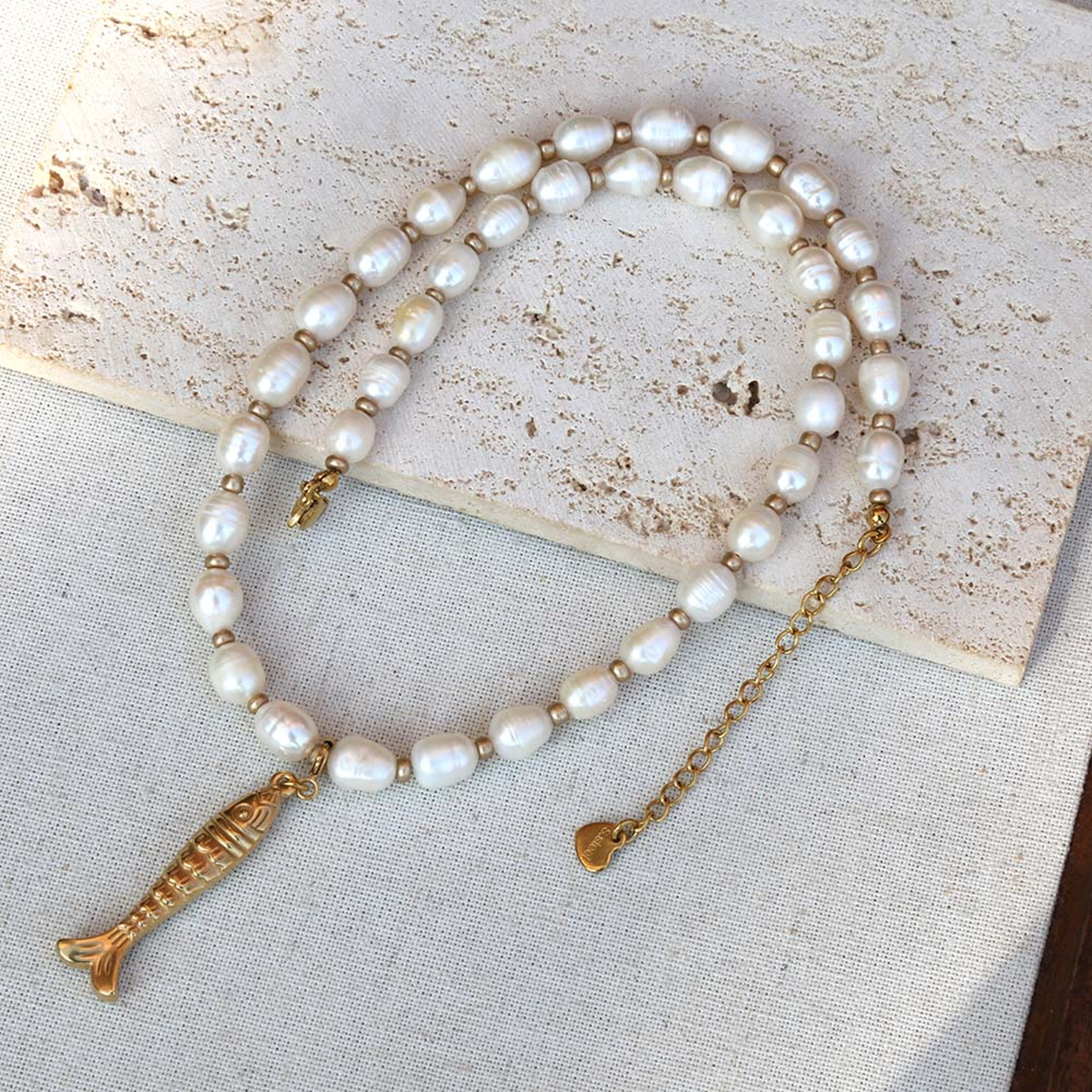 Natural Pearl Fish Pendant Necklace Stainless Steel Minimalist Pearl Jewelry For Women 0