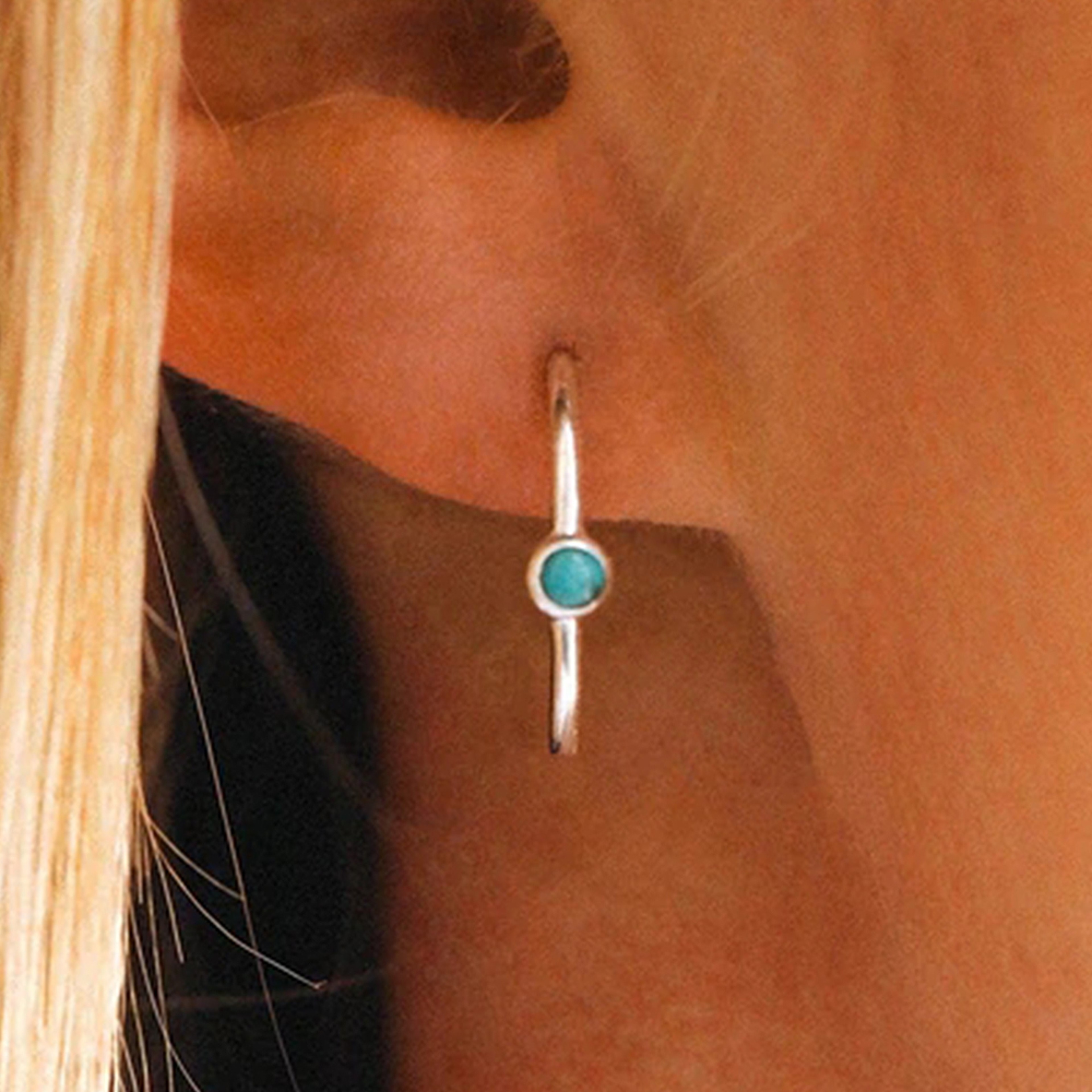 Huitan Blue Stone Stud Earrings Minimalist Silver Stud Earrings For Everyday Elegance 4