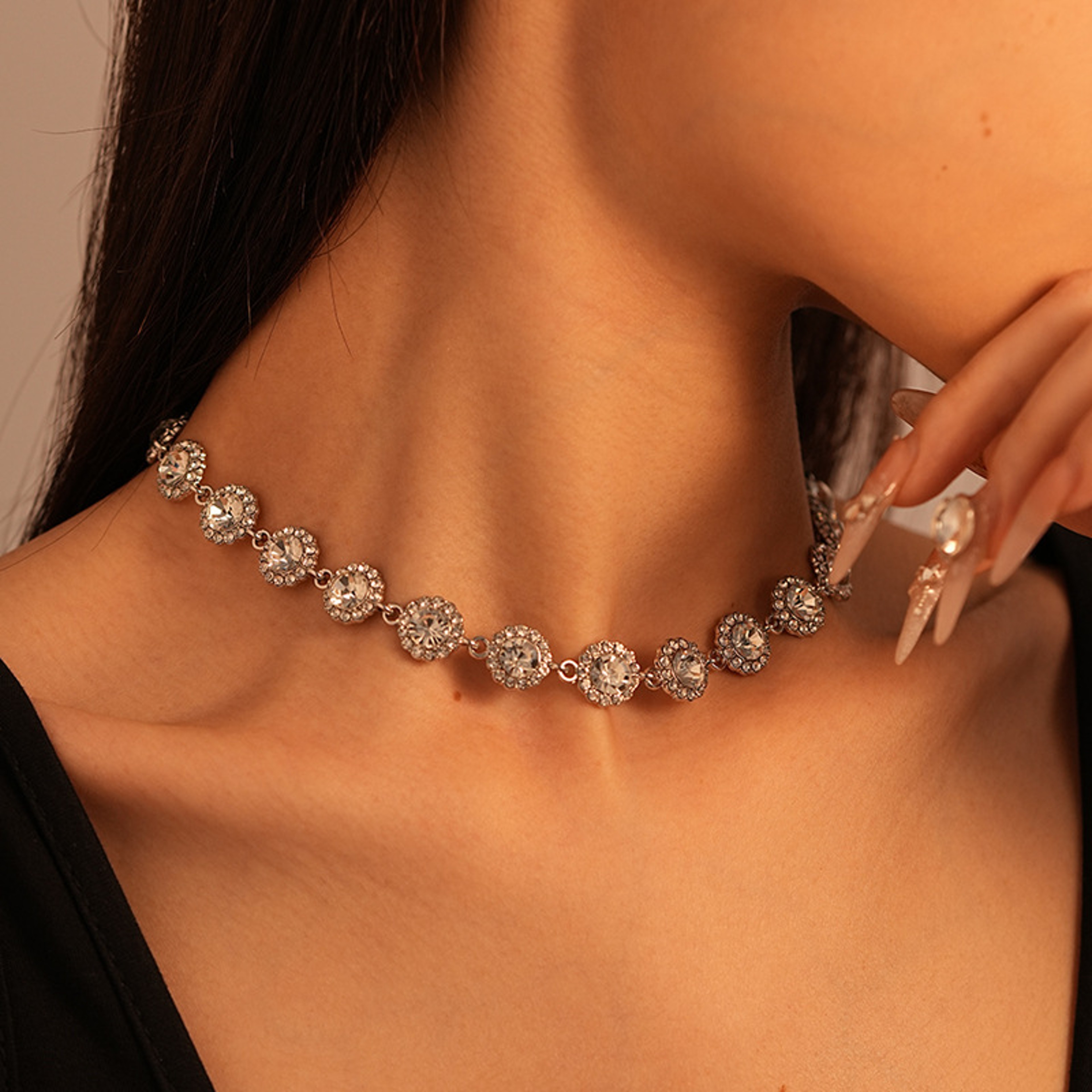 Geometric Crystal Choker Necklace with Colorful Stones Elegant Clavicle Chain for Women – view 3