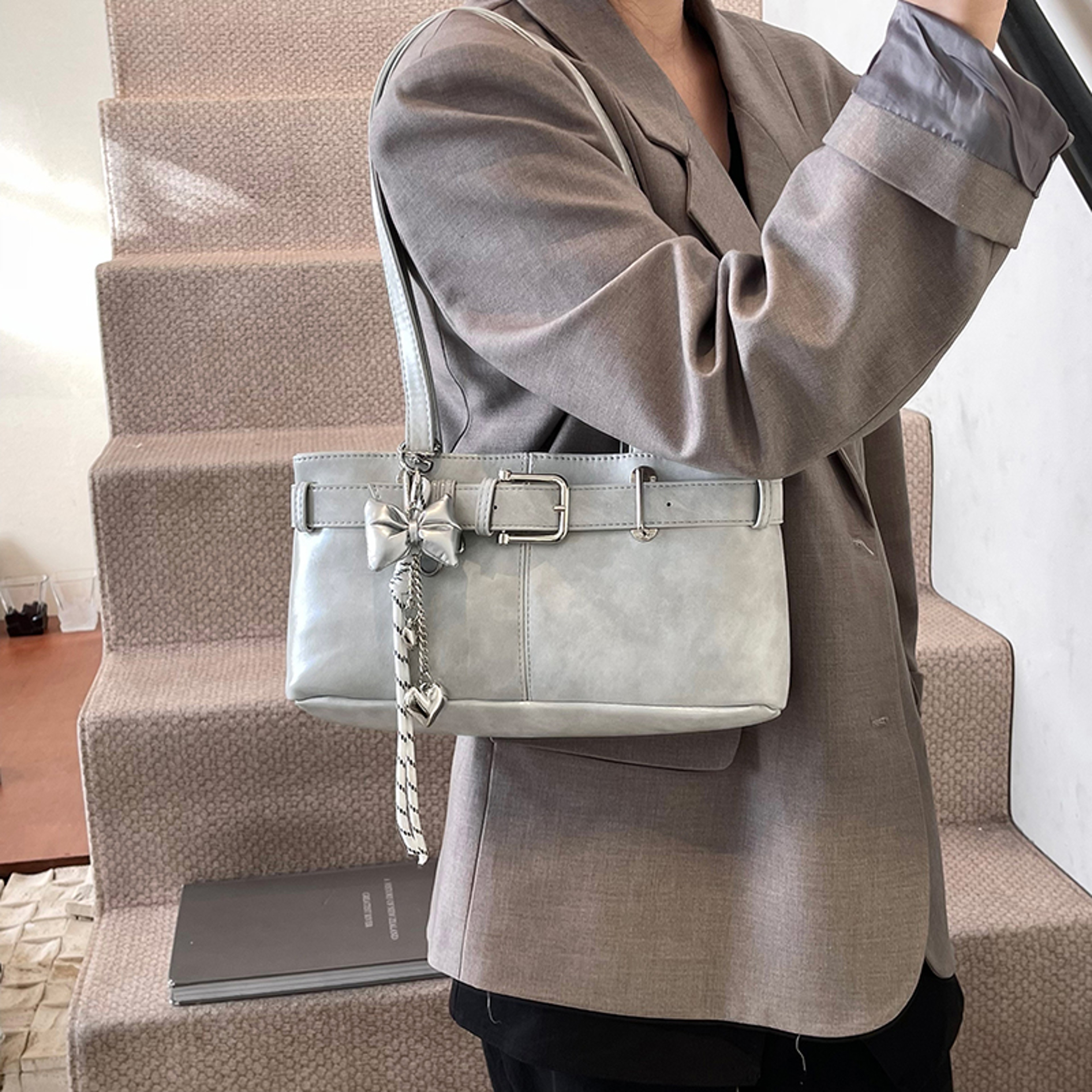 Luxury 2025 Belt Buckle Design Shoulder Satchel For Women, Designer Tote Bag With Pendant – view 5
