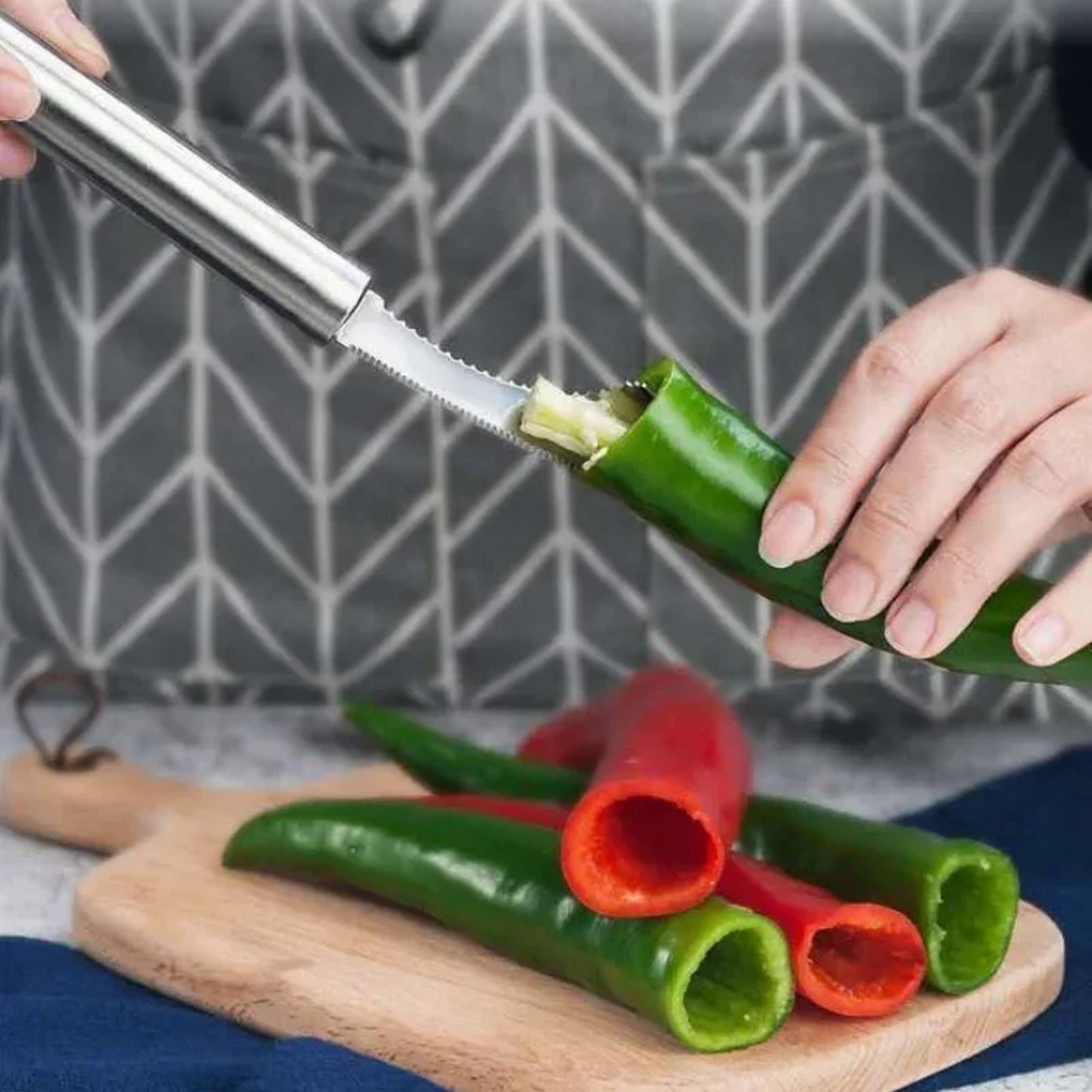 Jalapeno Pepper Corer Tool, Pepper Core Remover for Chili Deseeding, Sharp Edge Vegetable Seed Remover Kitchen Gadget – view 4