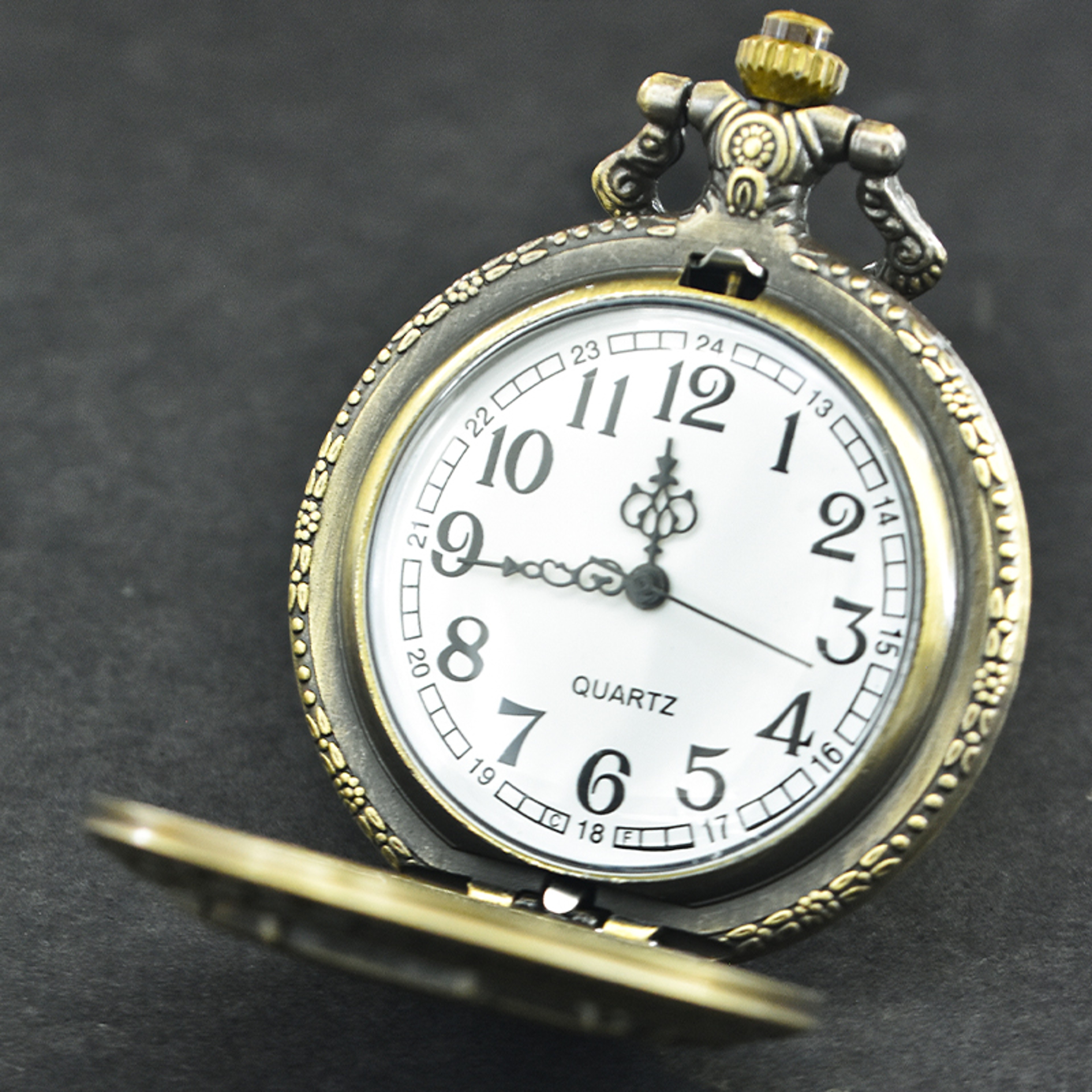 The Greatest Pocket Watch Necklace For Grandpa Dad Gifts Vintage Quartz Pocket Watches With Chain R 1