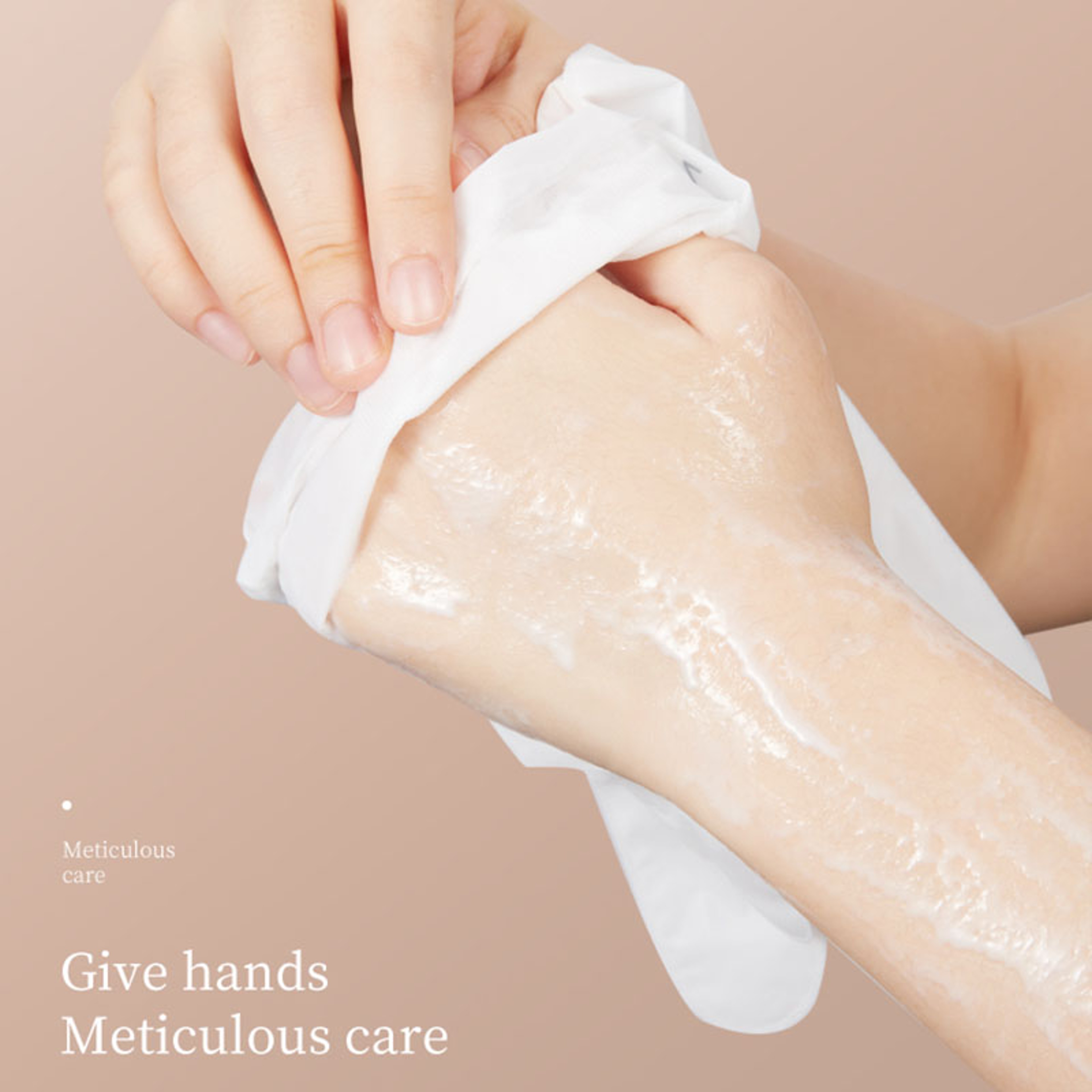 SADOER Rose Moisturizing Hand Mask Gloves, Whitening & Nourishing Anti-Aging Treatment for Hydrating and Exfoliating – view 2