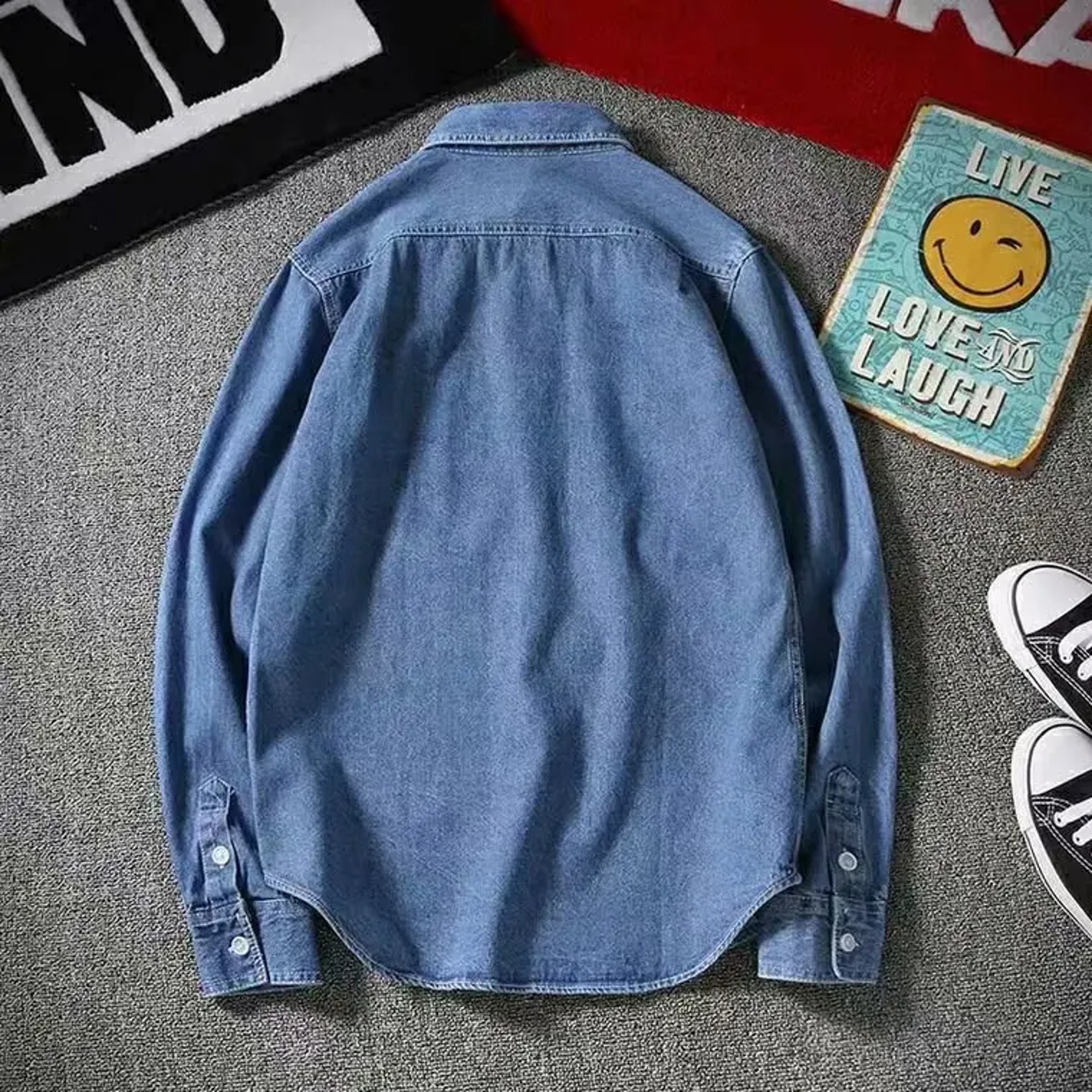 Vintage Denim Shirt for Men, Long Sleeve Loose Fit, Casual Jacket, Distressed Workwear Top – view 4
