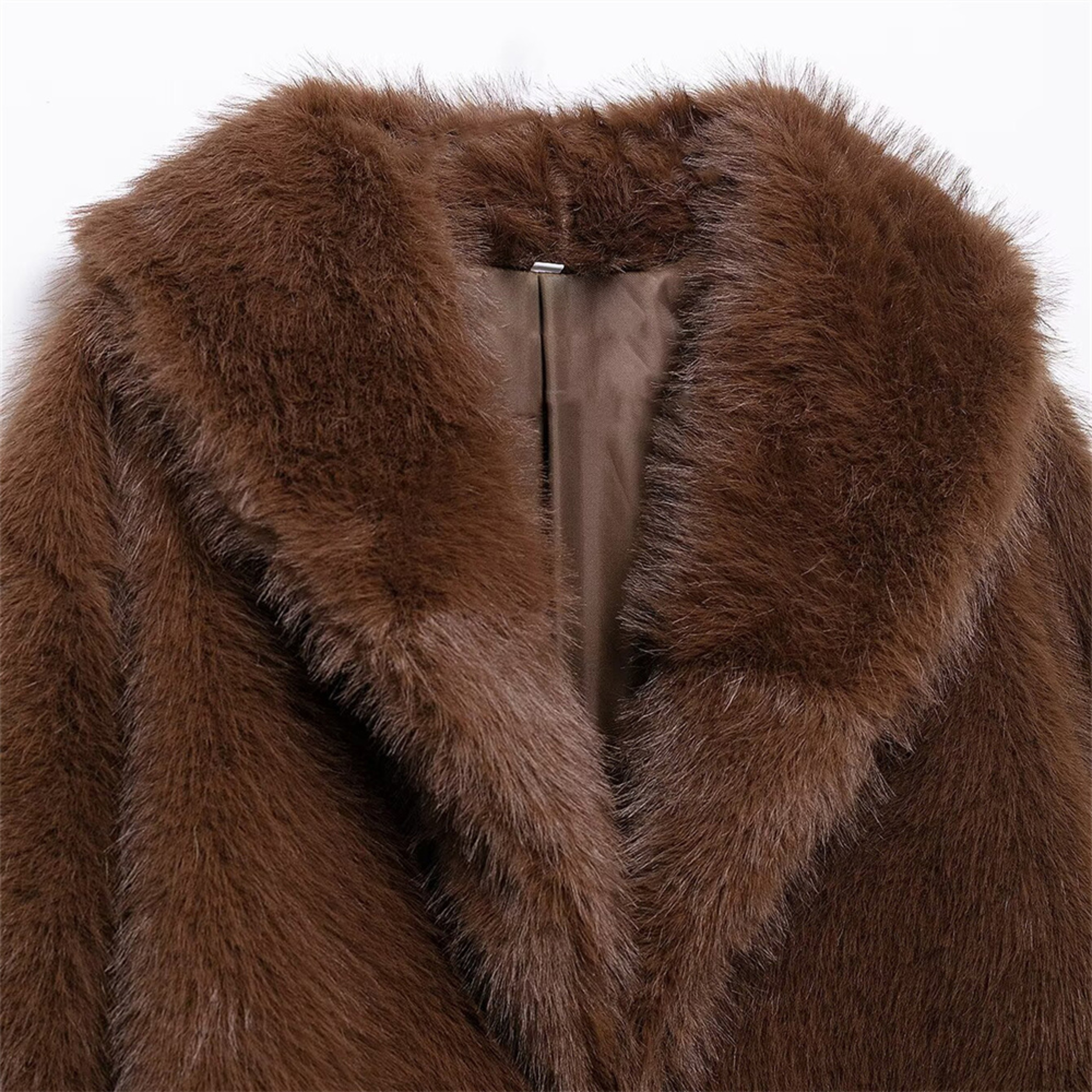 Women's Solid Color Fur Coat, Loose Fit Short Jacket for Autumn and Winter, Warm Lapel Long Sleeve New Fashion – view 3