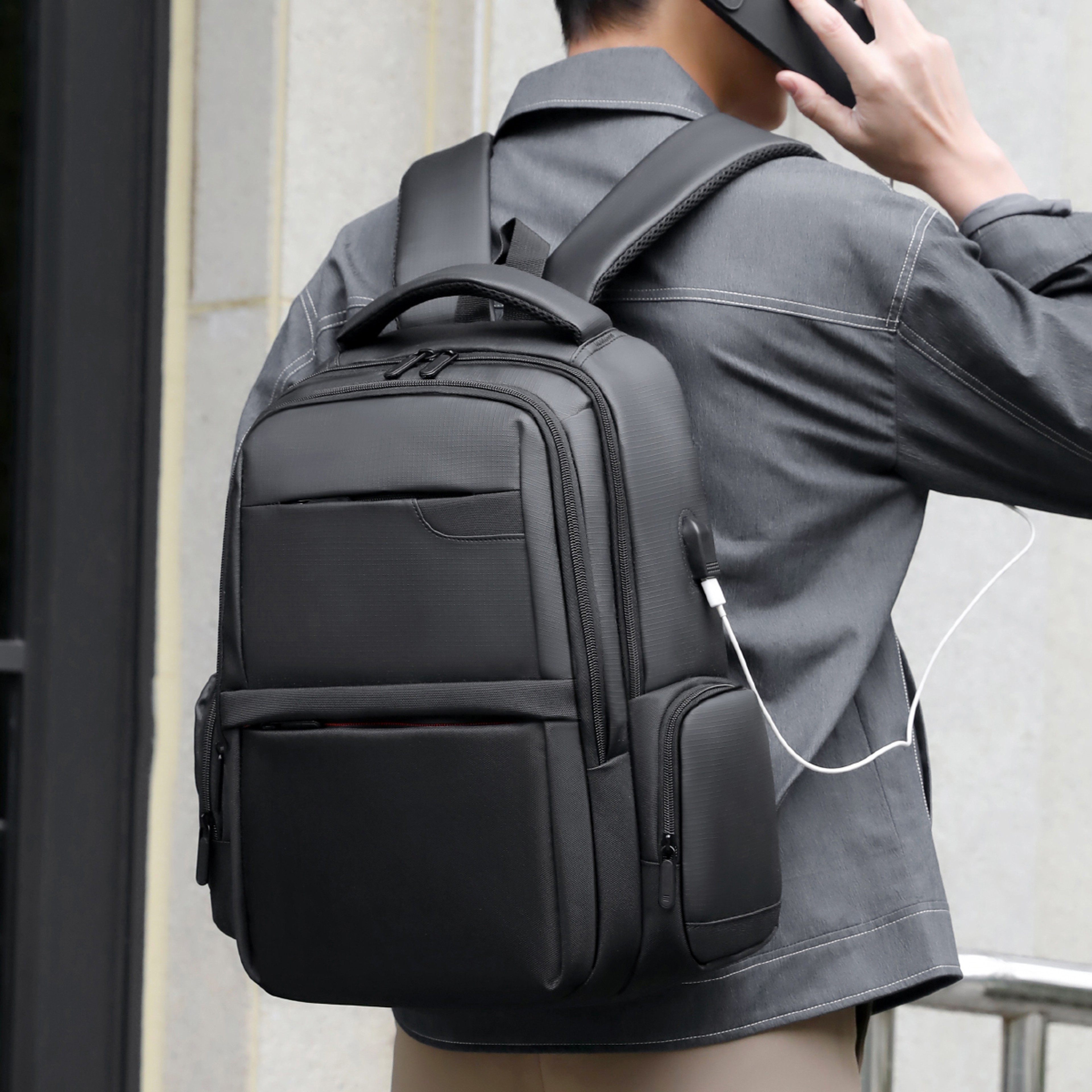 Large Capacity Business Laptop Backpack for College Travel and Daily Commute – view 1