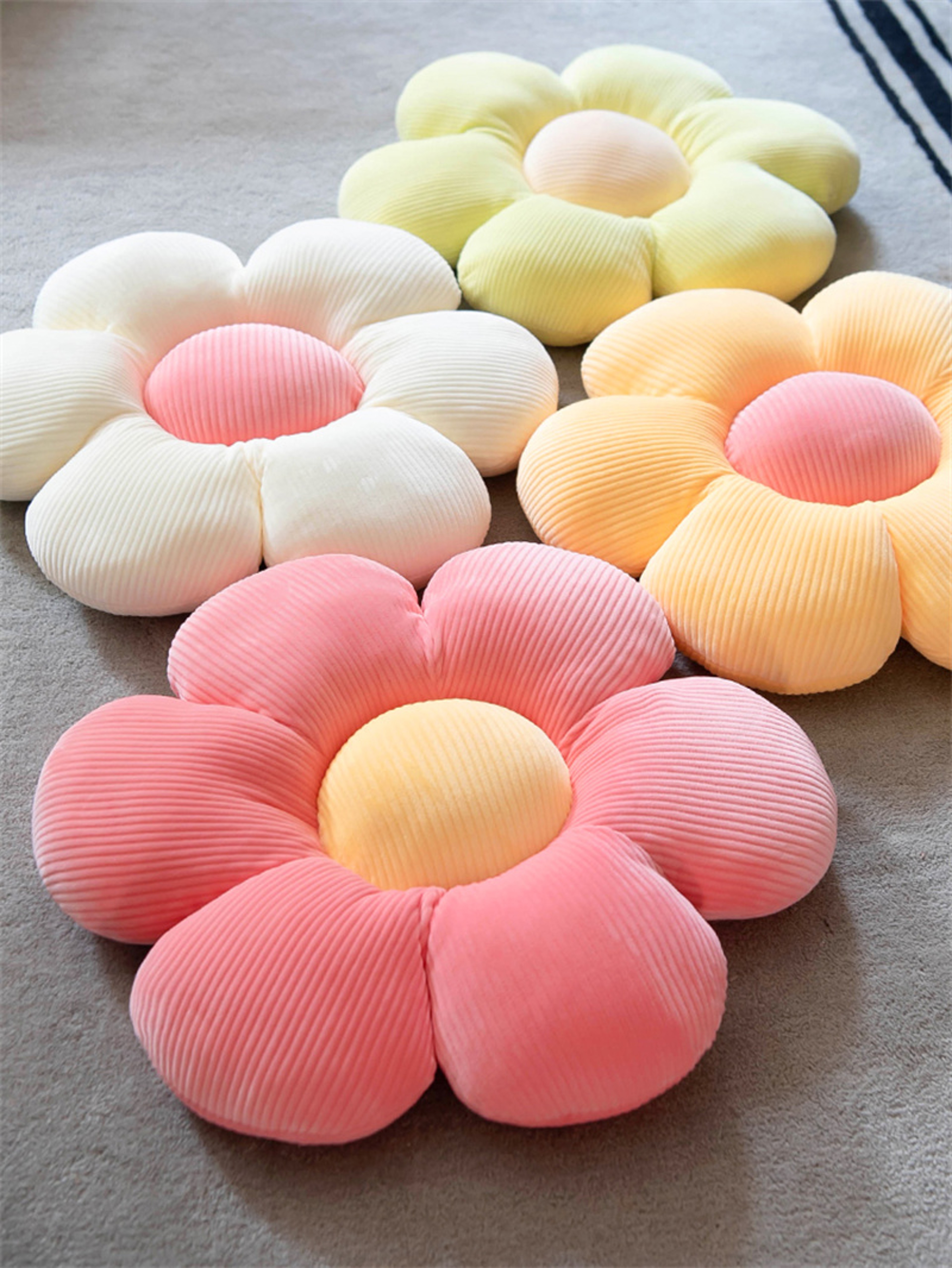 Plush Six Petal Flower Cushion For Kids Bedroom  Bay Window Seating 0
