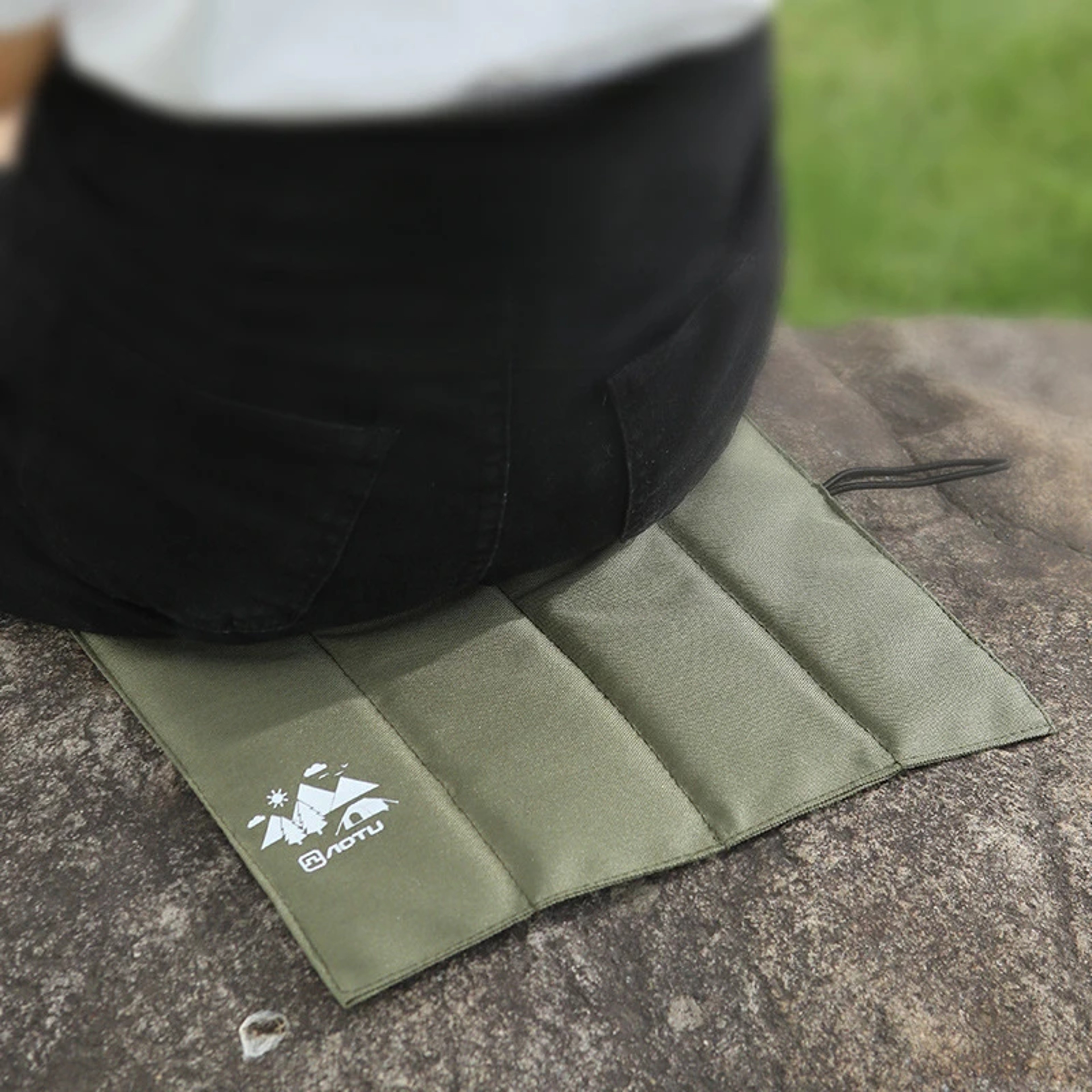 All Purpose Portable Waterproof Camping Mat & Outdoor Seat Cushion – view 4
