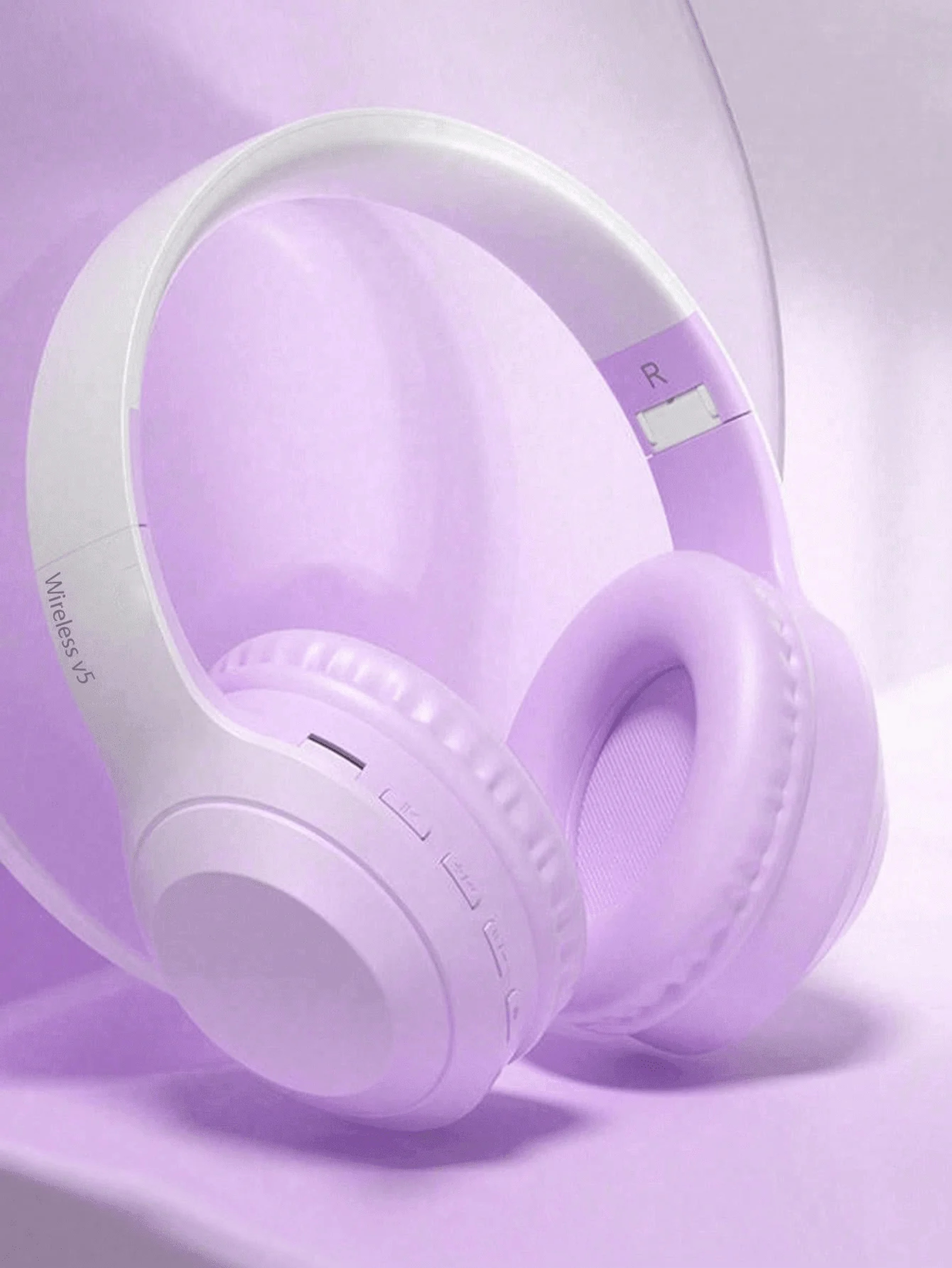 High Fidelity Wireless Bluetooth Gaming Headphones With Noise Cancelling 4