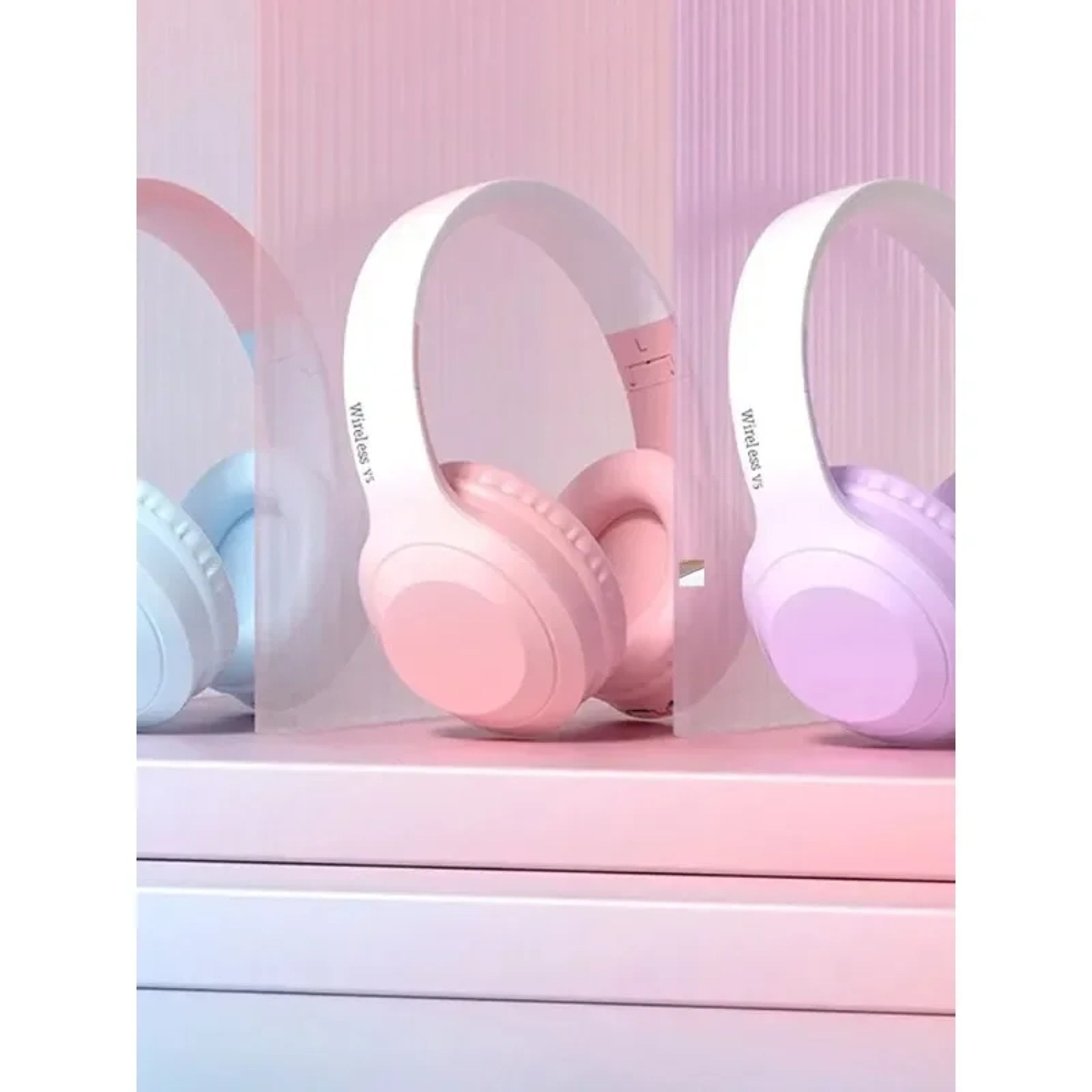 Long Life Wireless Gaming Headset Foldable Noise Cancelling Low Latency 2
