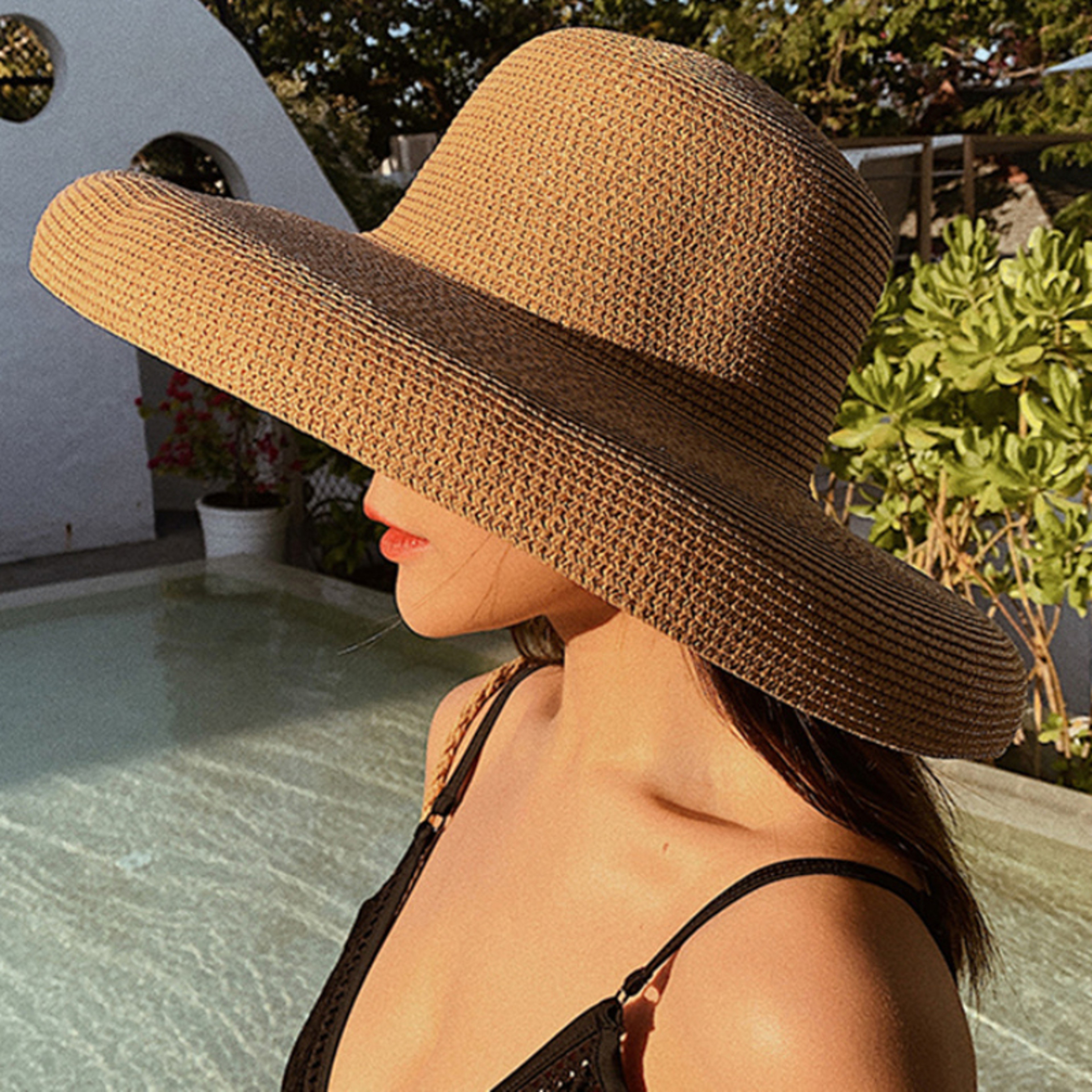 Elegant Wide Brim Straw Sun Hat Packable Beach Panama Hat For Women 0