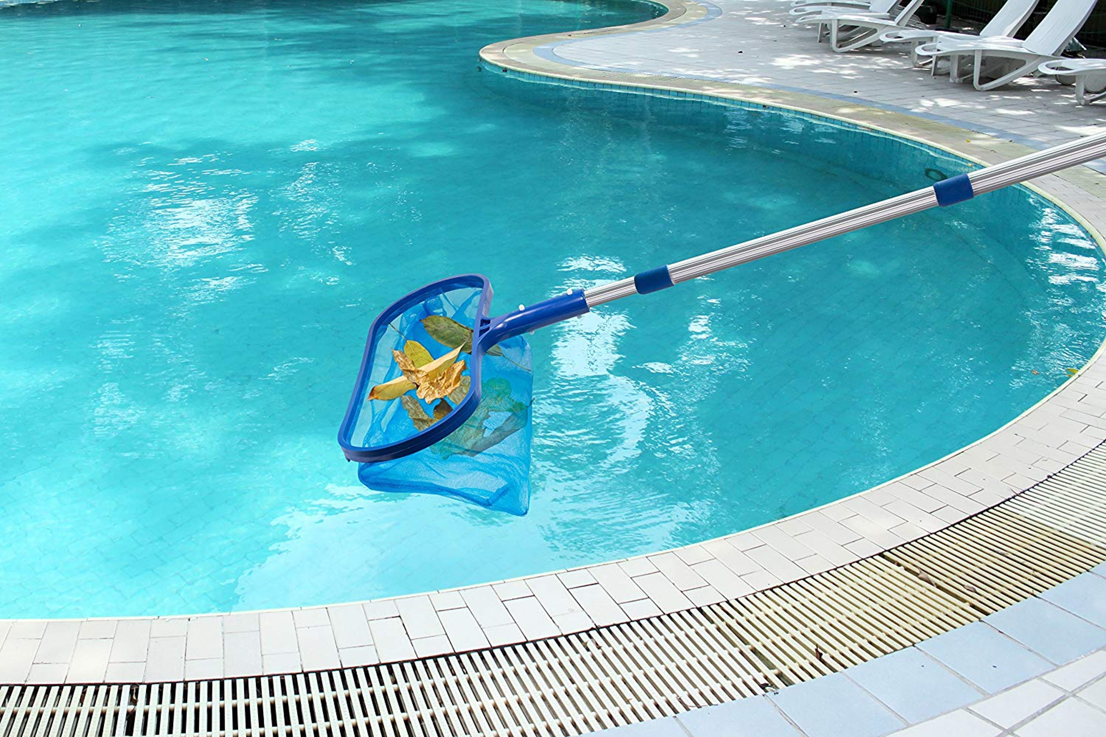 Deep Pool Skimmer Net With Telescopic Pole For Easy Leaf Cleaning 2