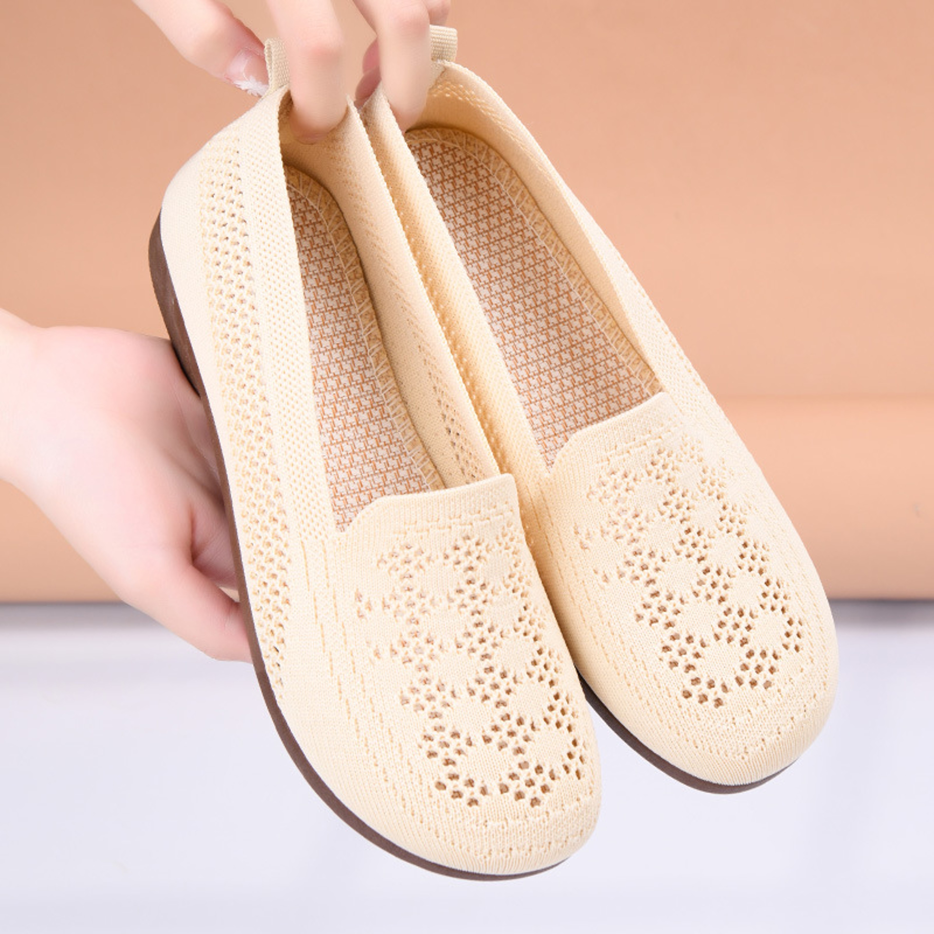 Breathable Womens Summer Mesh Shoes, Soft Sole, Shallow Mouth, Lazy Casual Shoes, Lightweight Mothers Shoes for Comfort – view 3