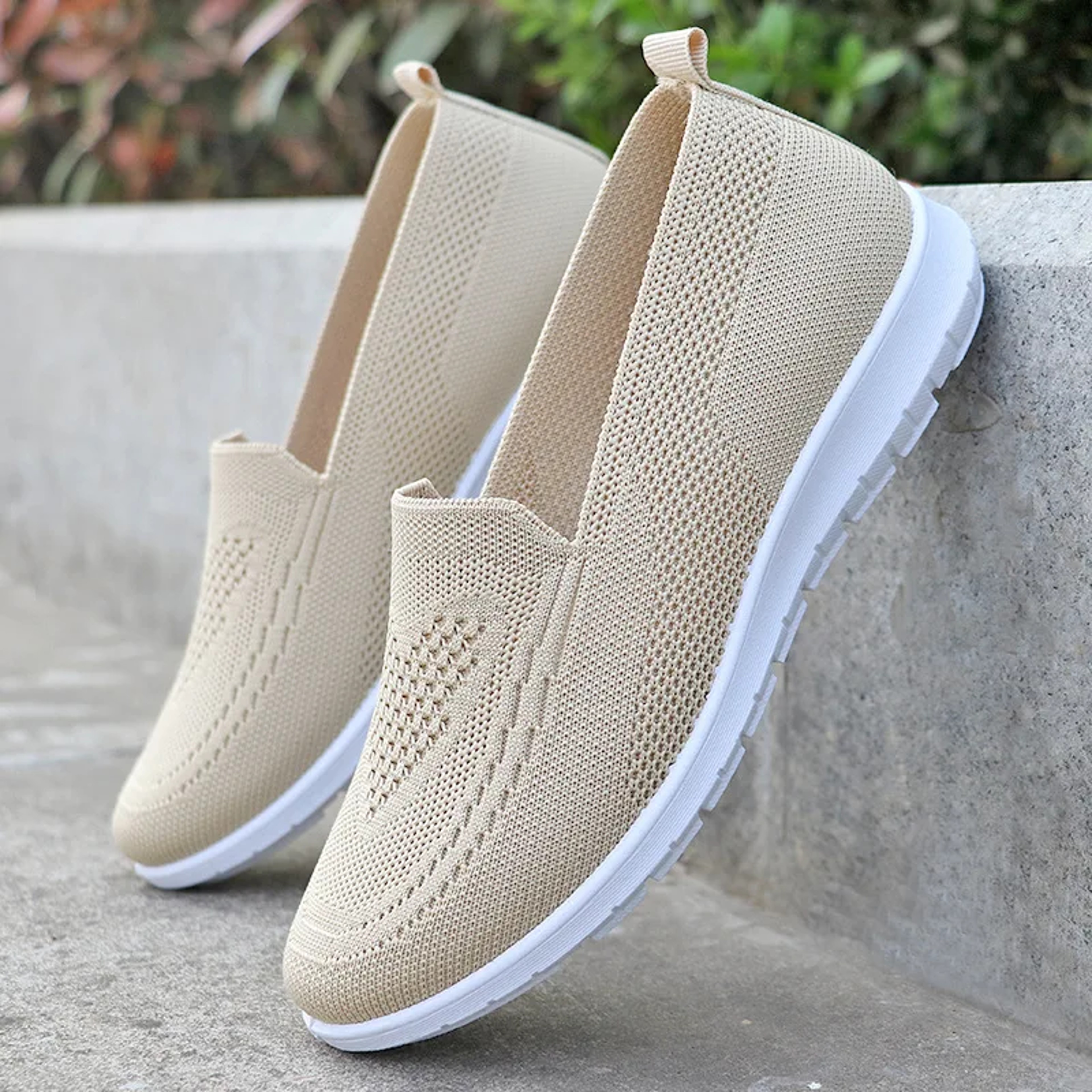 Womens Summer Shoes Soft Sole Casual Flats For Ladies New Moms Single Shoes Lightweight Breathable