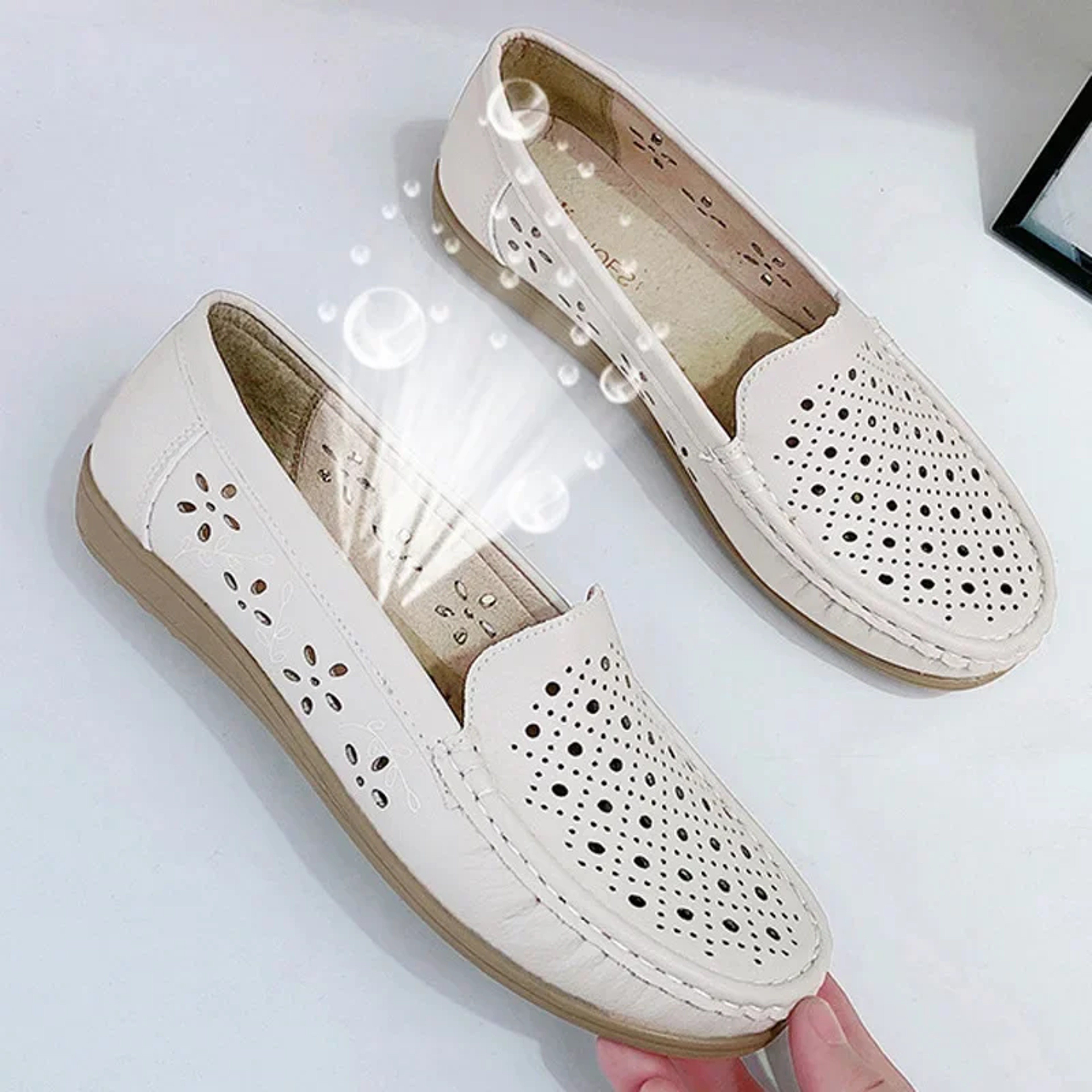 Womens Soft Sole Round Toe Nurse Shoes, Summer New Fashion Breathable Non-Slip Sandals, Flat Casual Sports Shoes – view 1