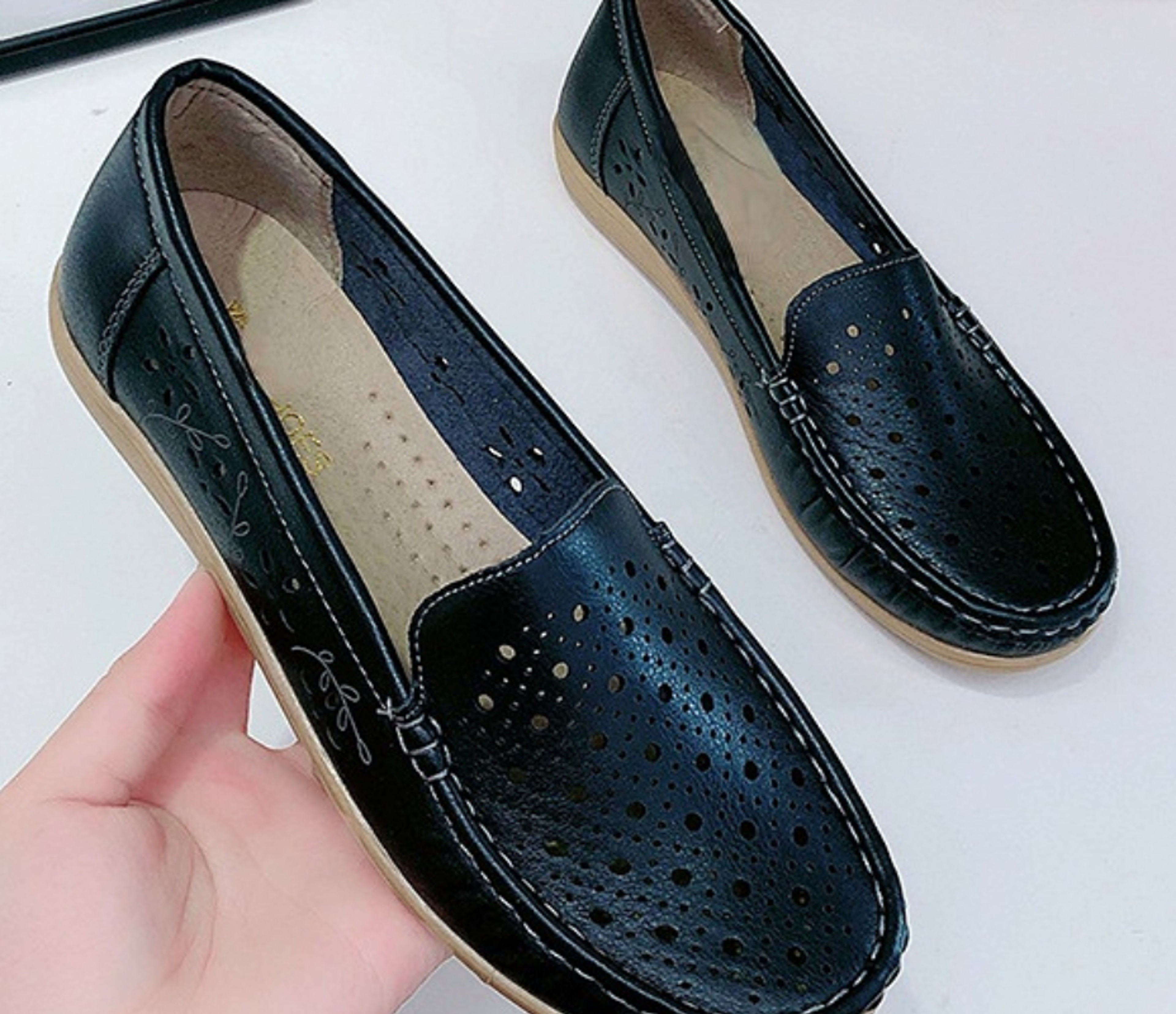 Womens Soft Sole Round Toe Nurse Shoes, Summer New Fashion Breathable Non-Slip Sandals, Flat Casual Sports Shoes – view 6