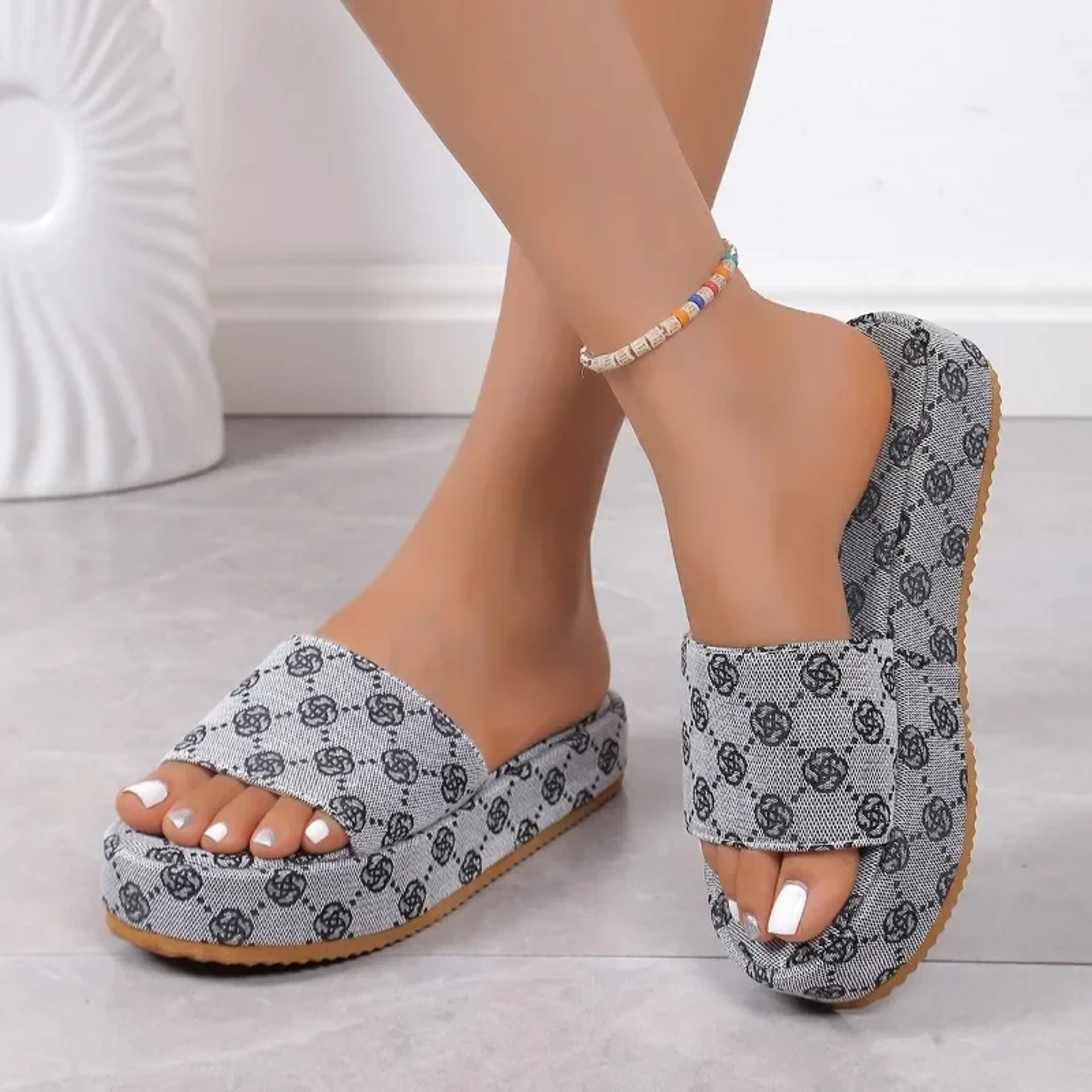 Designer Women Platform Slippers, Outdoor Floral Sandals, Ladies Beach Shoes, Flat Sandals, Women Shoes, Summer Sandal – view 4