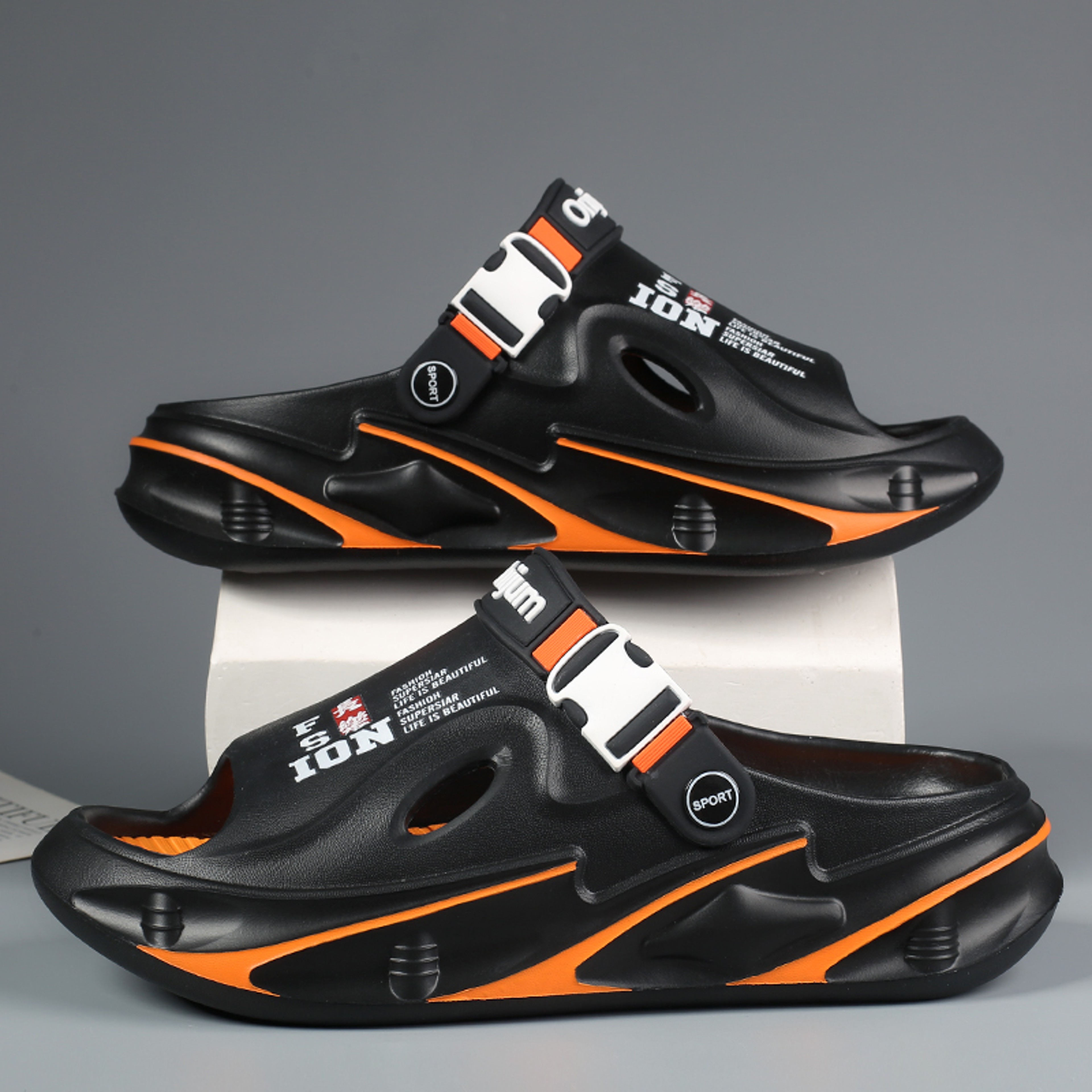 Mens Summer Outdoor Sandals Beach Slippers Comfortable Soft Clogs Casual Shoes For Men Women Garden 0