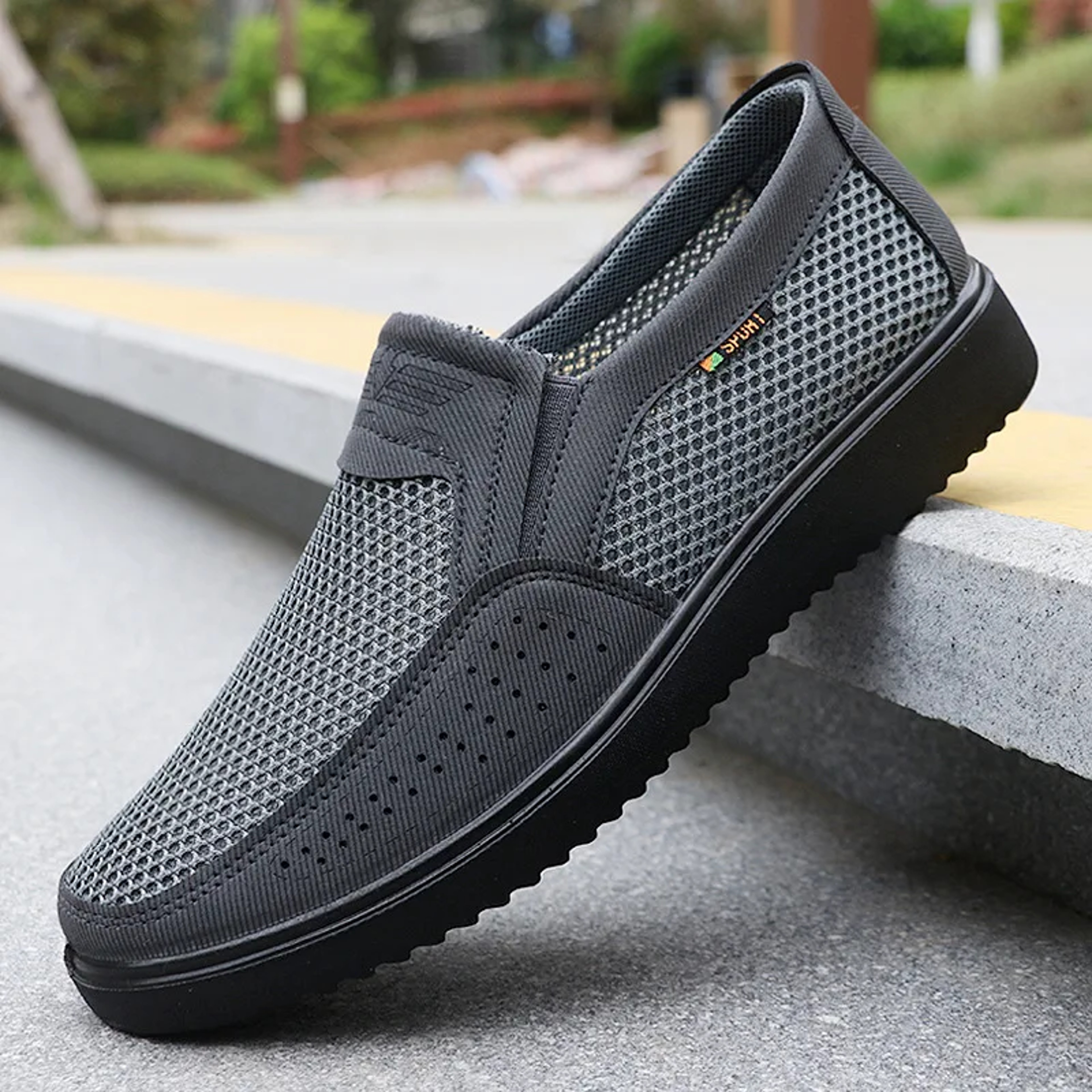 Men Casual Shoes Summer Mesh The New Comfortable NonSlip Lightweight Shoes For Men Fashion Breathab 3