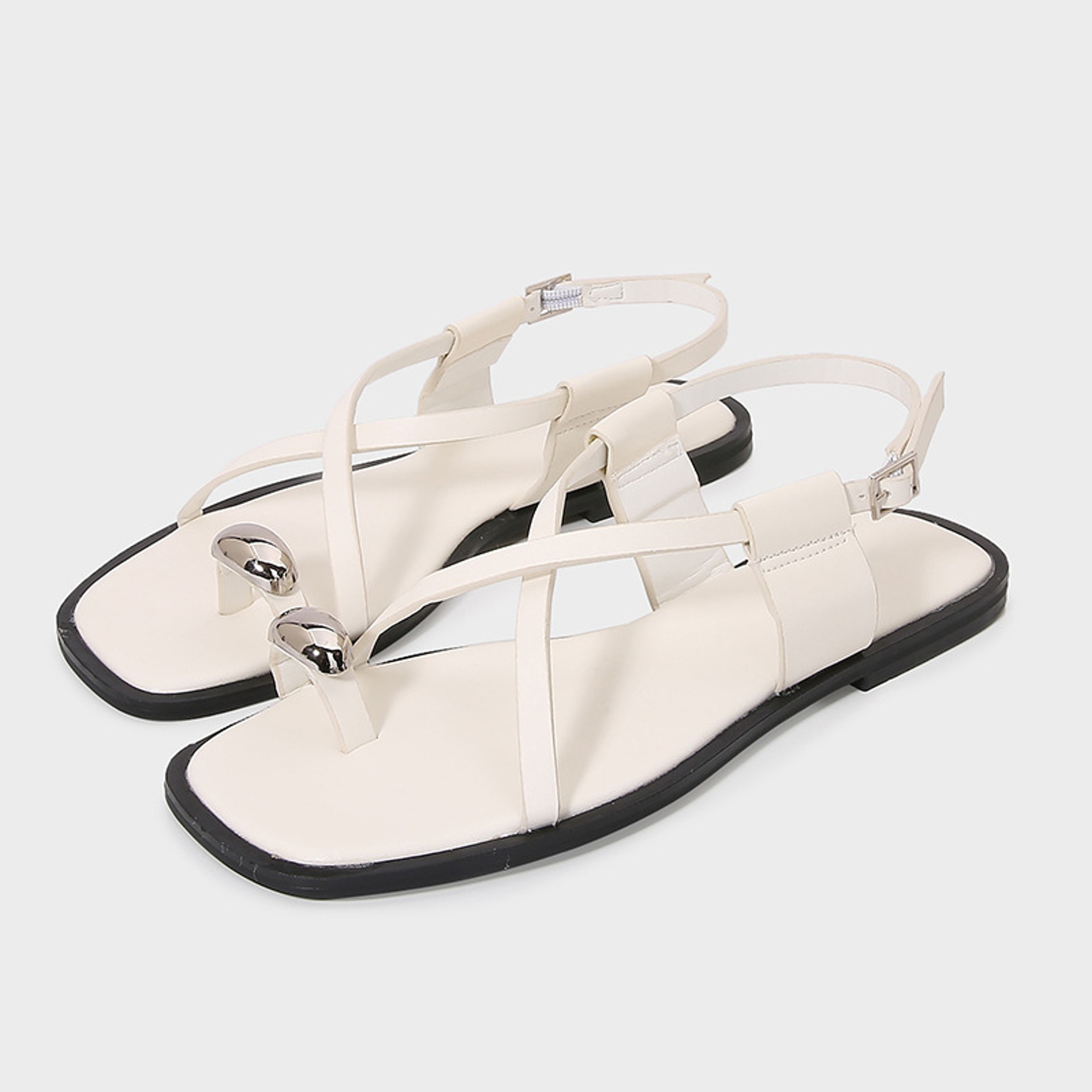 Womens Metal Buckle Gladiator Flat Sandals Luxury Designer Over Toe Ankle Strap Summer Beach Slippe 5