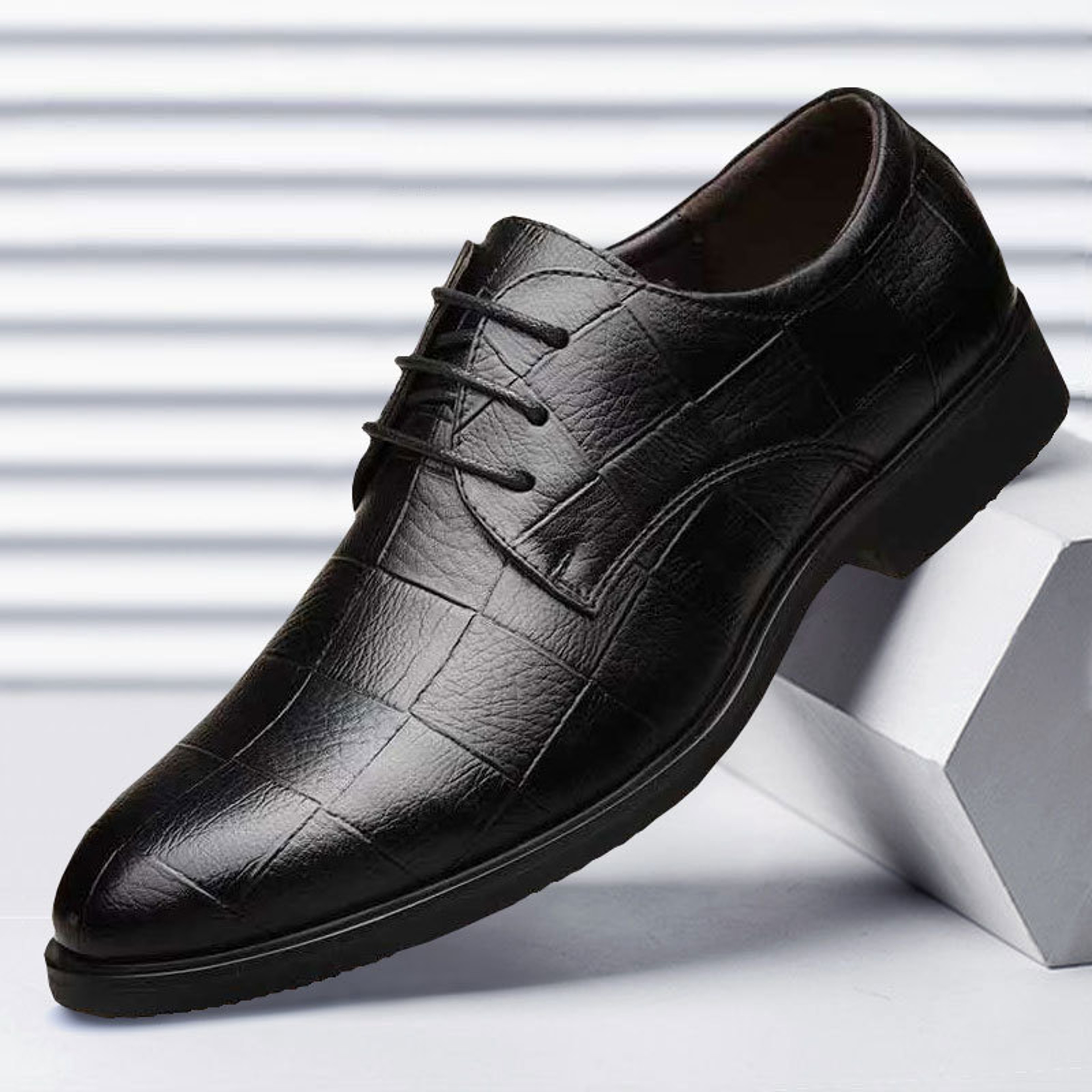 Luxury Classic Mens Leather Shoes British Style Autumn Dress Shoes Comfort Casual Business  Wedding 0
