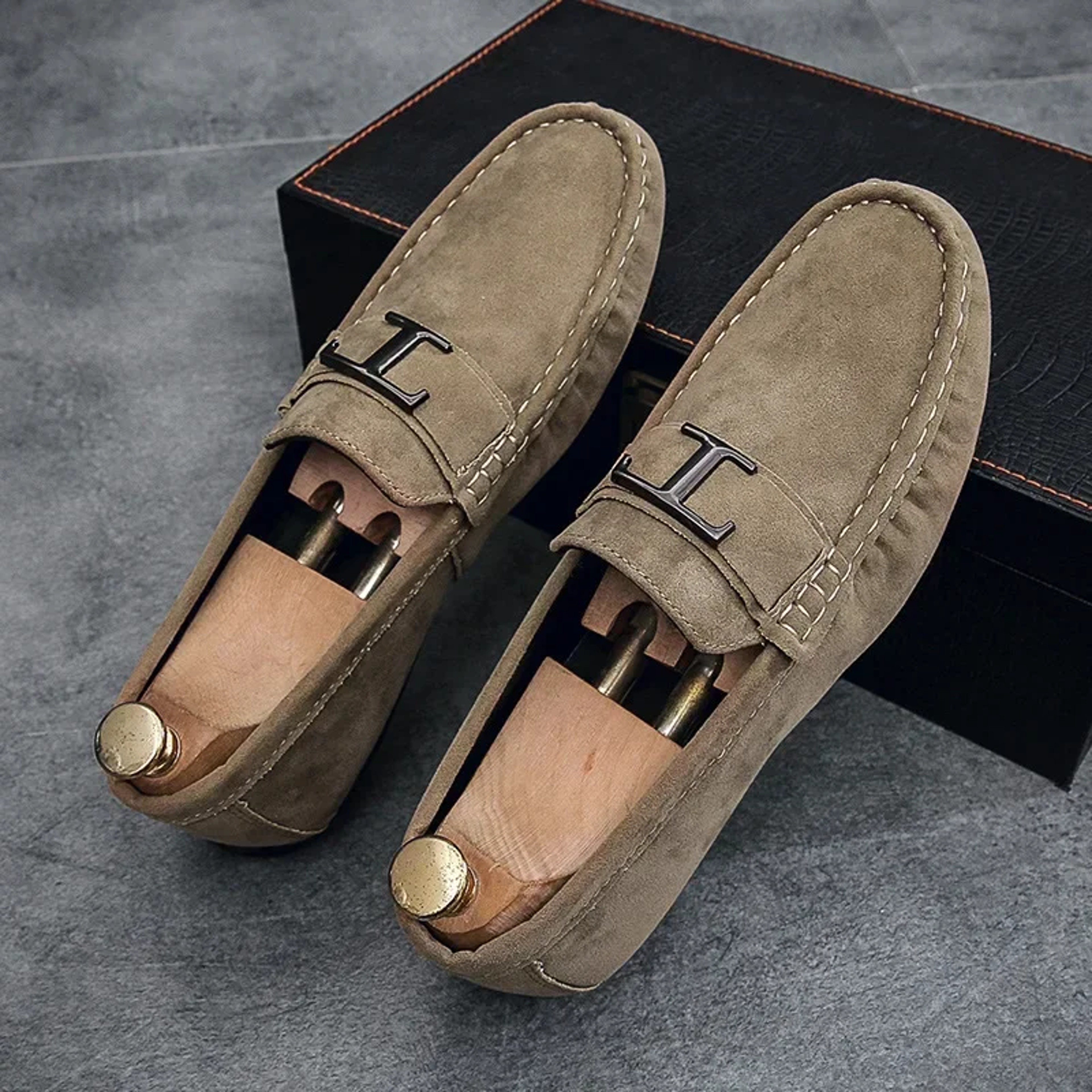 PU Leather Faux Suede Breathable Slipon Driving Loafers New Men Casual Fashion Sneakers For Classic 1