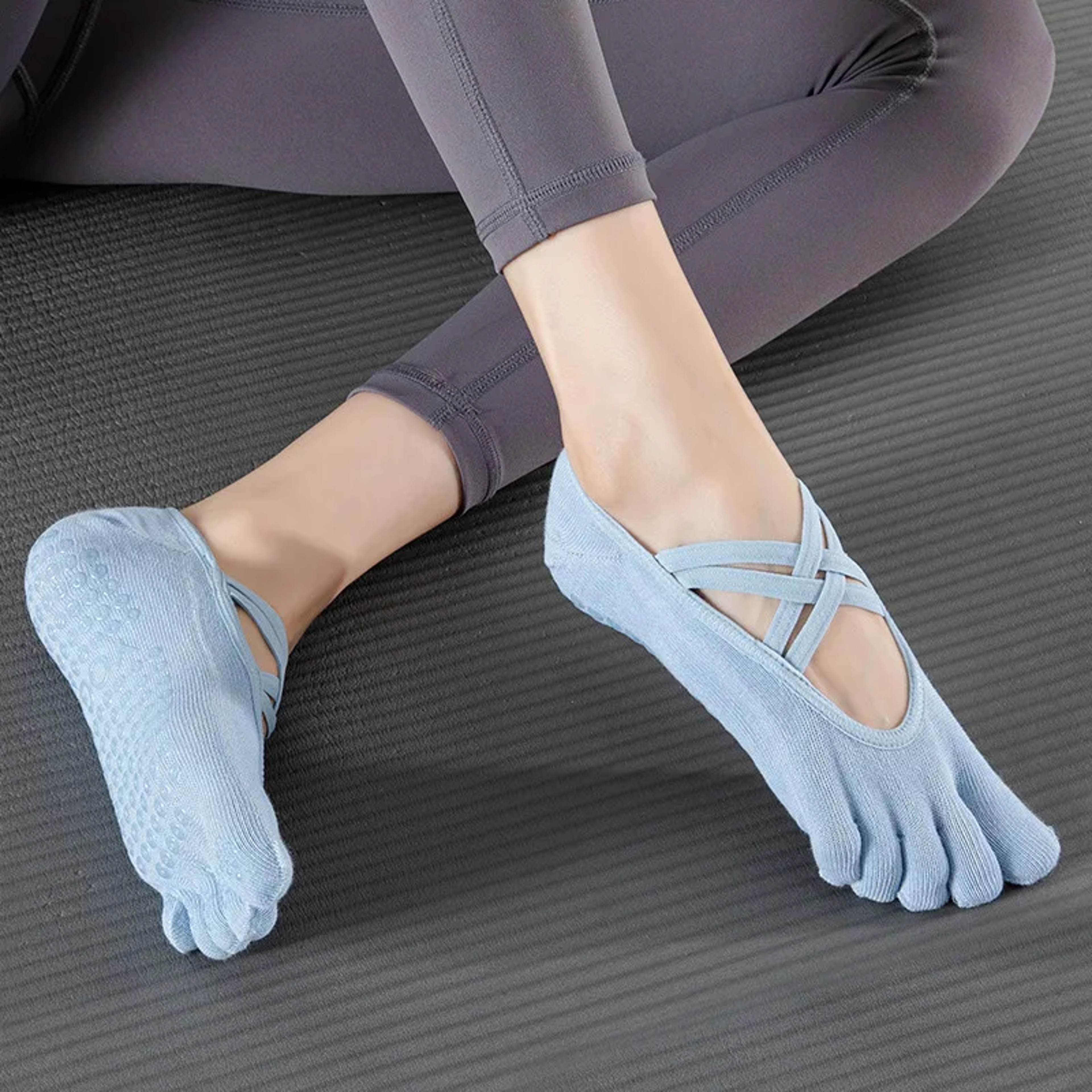 Womens Five-Finger Yoga Socks, Breathable Backless Pilates Socks with Anti-Slip Silicone Sole – view 5