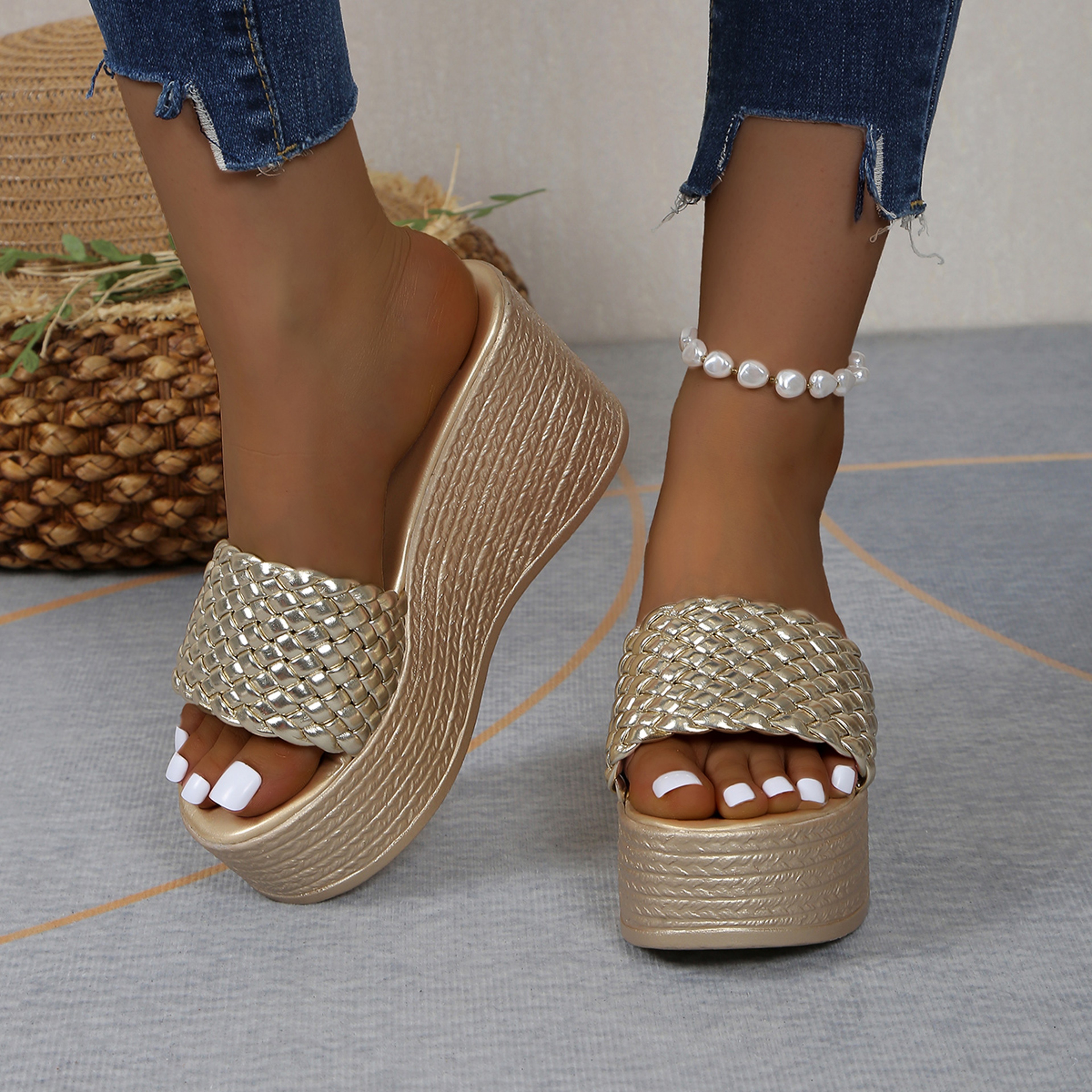 Wedges Slippers for Women, Summer Platform Sandals with Chunky Golden Round Head and Thick Sole Comfort – view 5