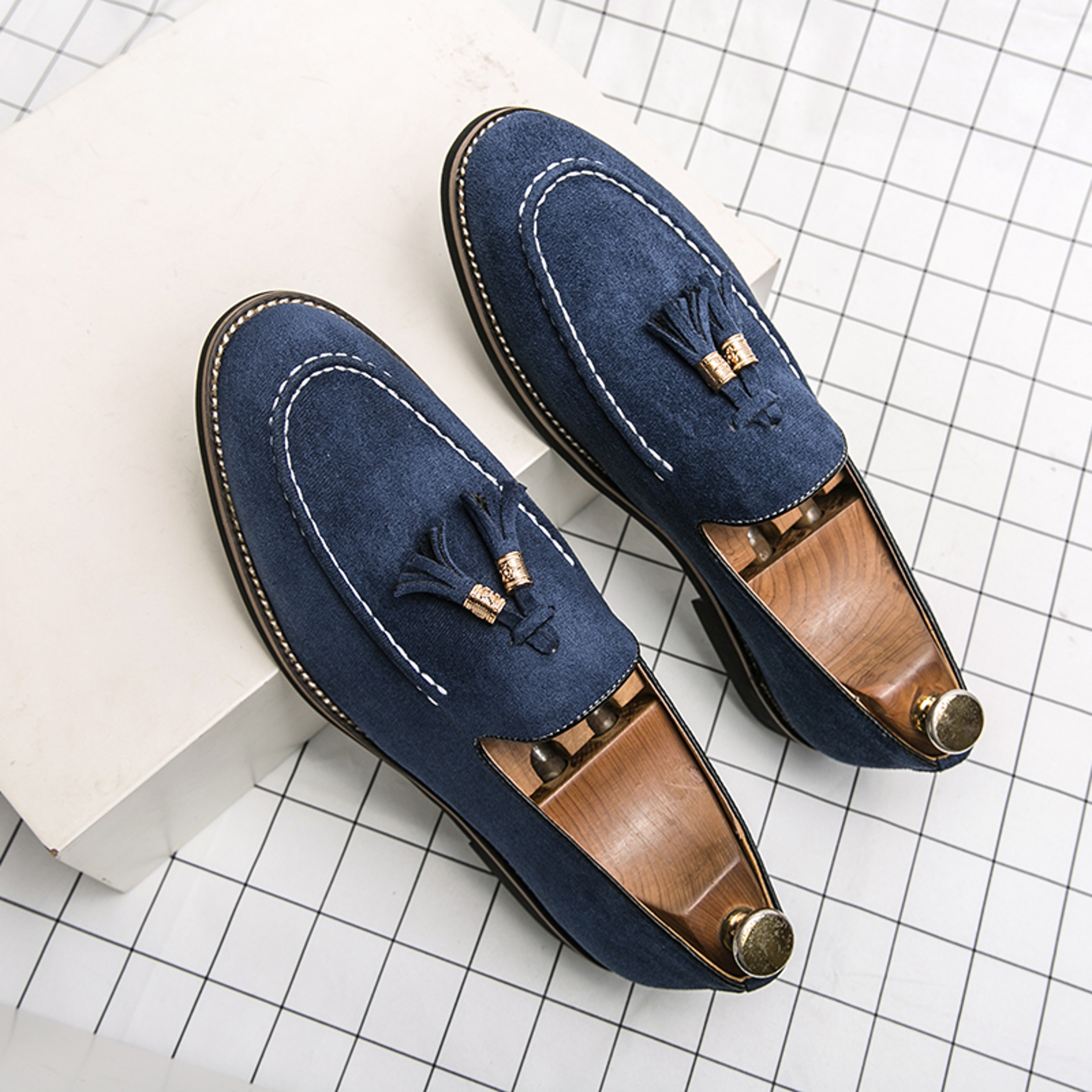 Designer Mens Moccasins, Fashion Brand Men's Suede Tassel Leather Slip-on Shoes, Retro Pointed Banquet Social Driving – view 10